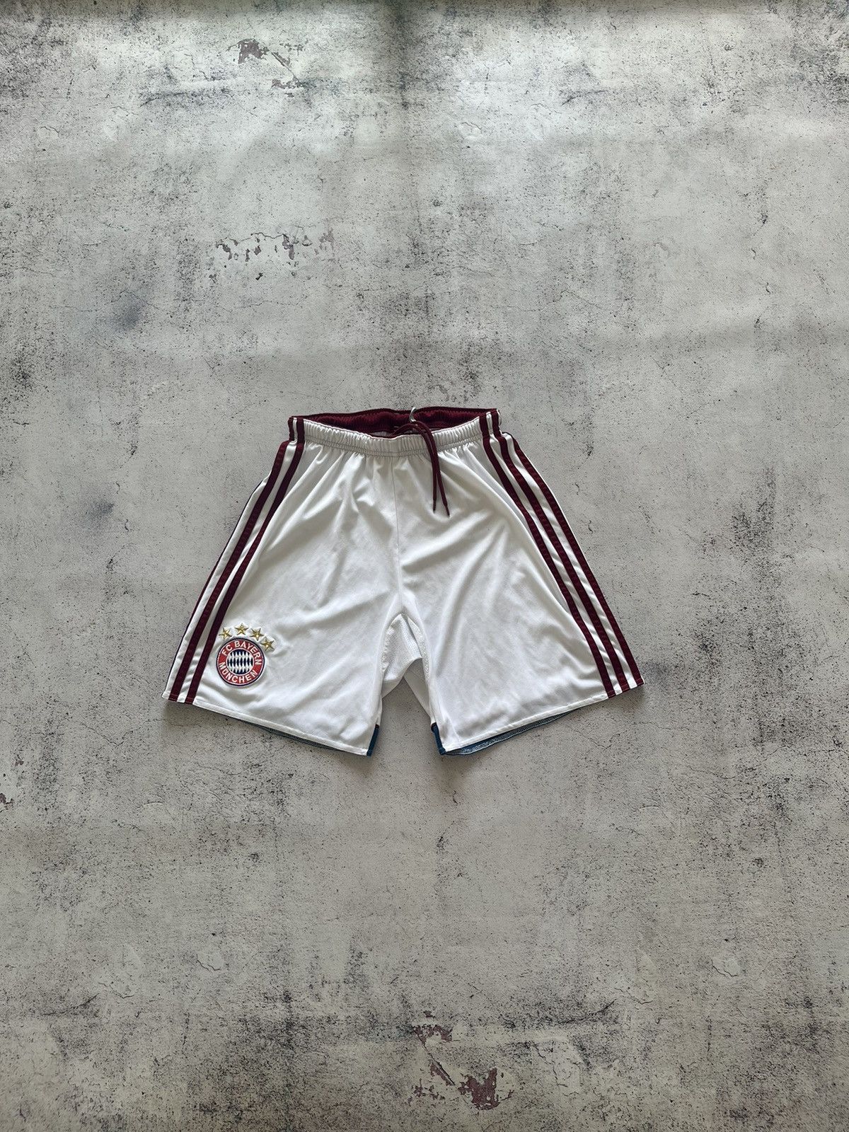 Adidas ADIDAS FC BAYERN MUNCHEN 2014/2015 FOOTBALL SHORT,SOCCER,S Size US 30 / EU 46 - 1 Thumbnail