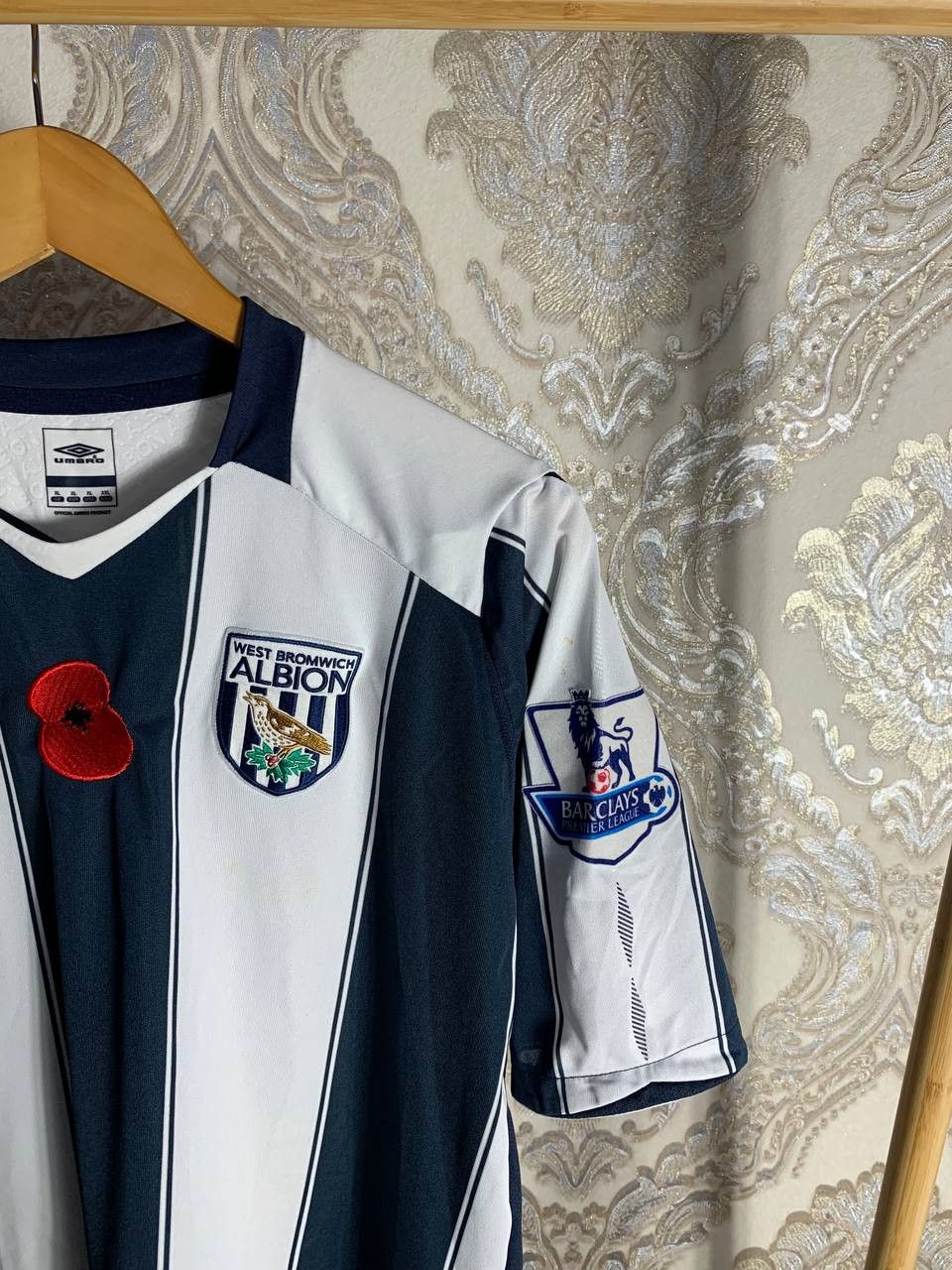 Umbro Vintage Umbro West Bromwich Albion England Soccer Jersey Size US XL / EU 56 / 4 - 5 Thumbnail