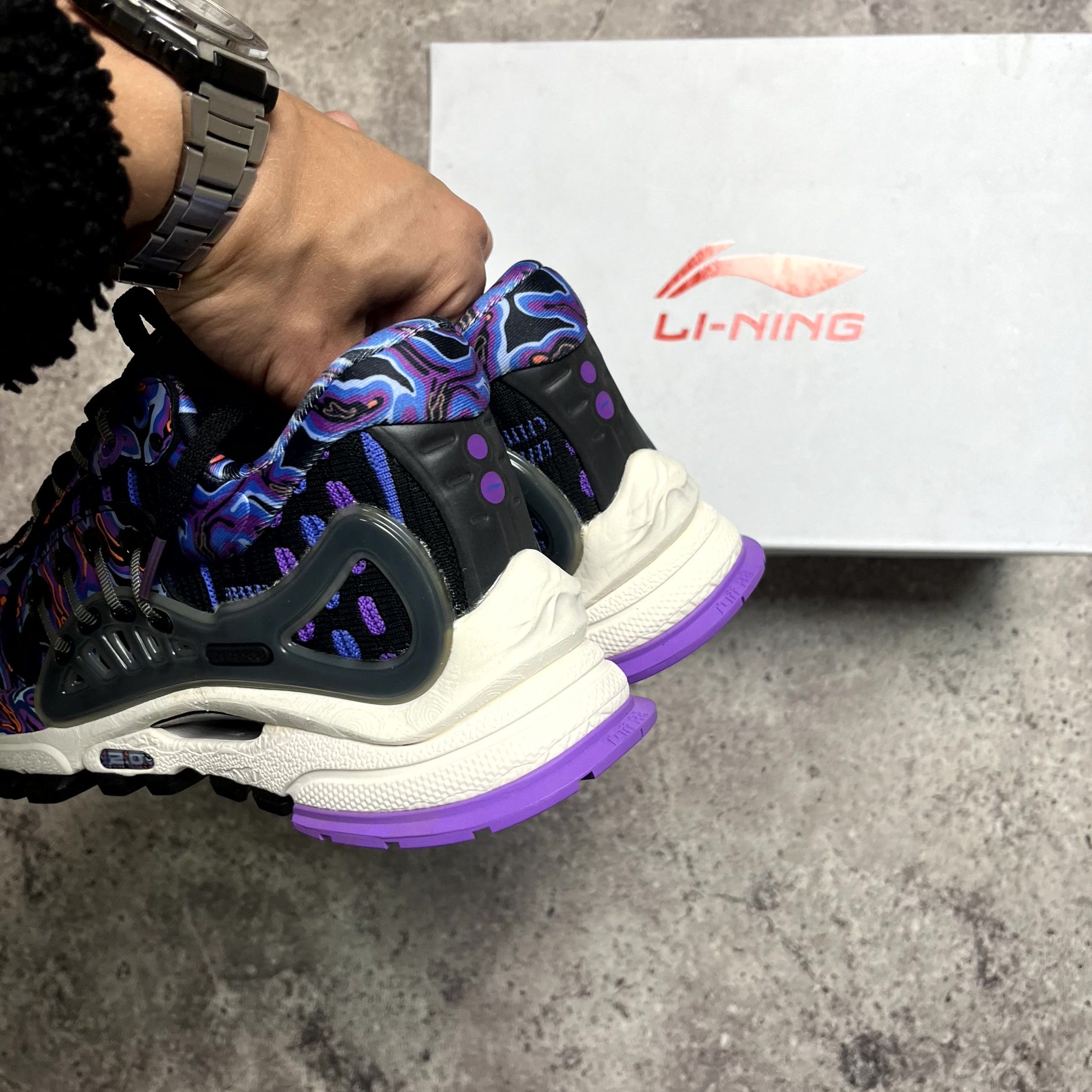 Li-Ning Li-Ning x Hajime Sorayama Furious Rider ACE 2 Size US 7 Size US 7 / IT 37 - 7 Thumbnail
