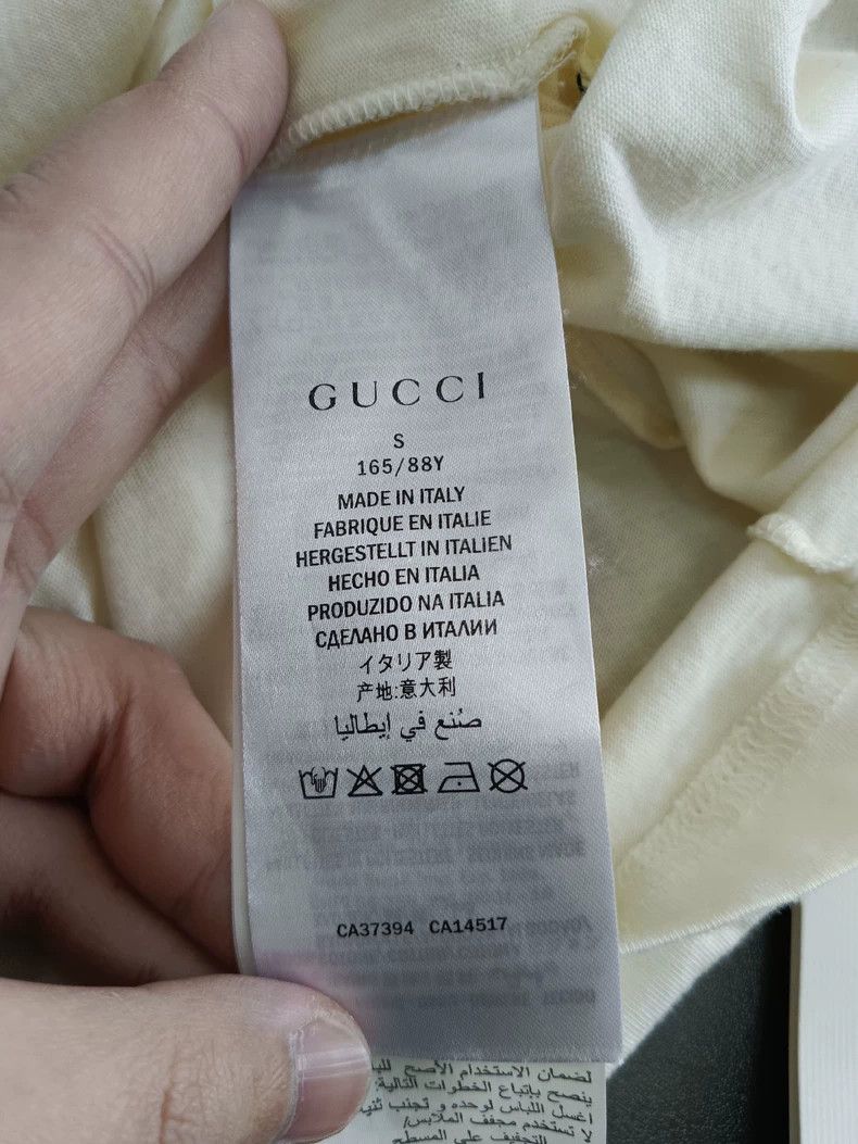 Gucci Gucci Sequin strawberry pattern short-sleeved T-shirt 2504- Size US S / EU 44-46 / 1 - 5 Thumbnail