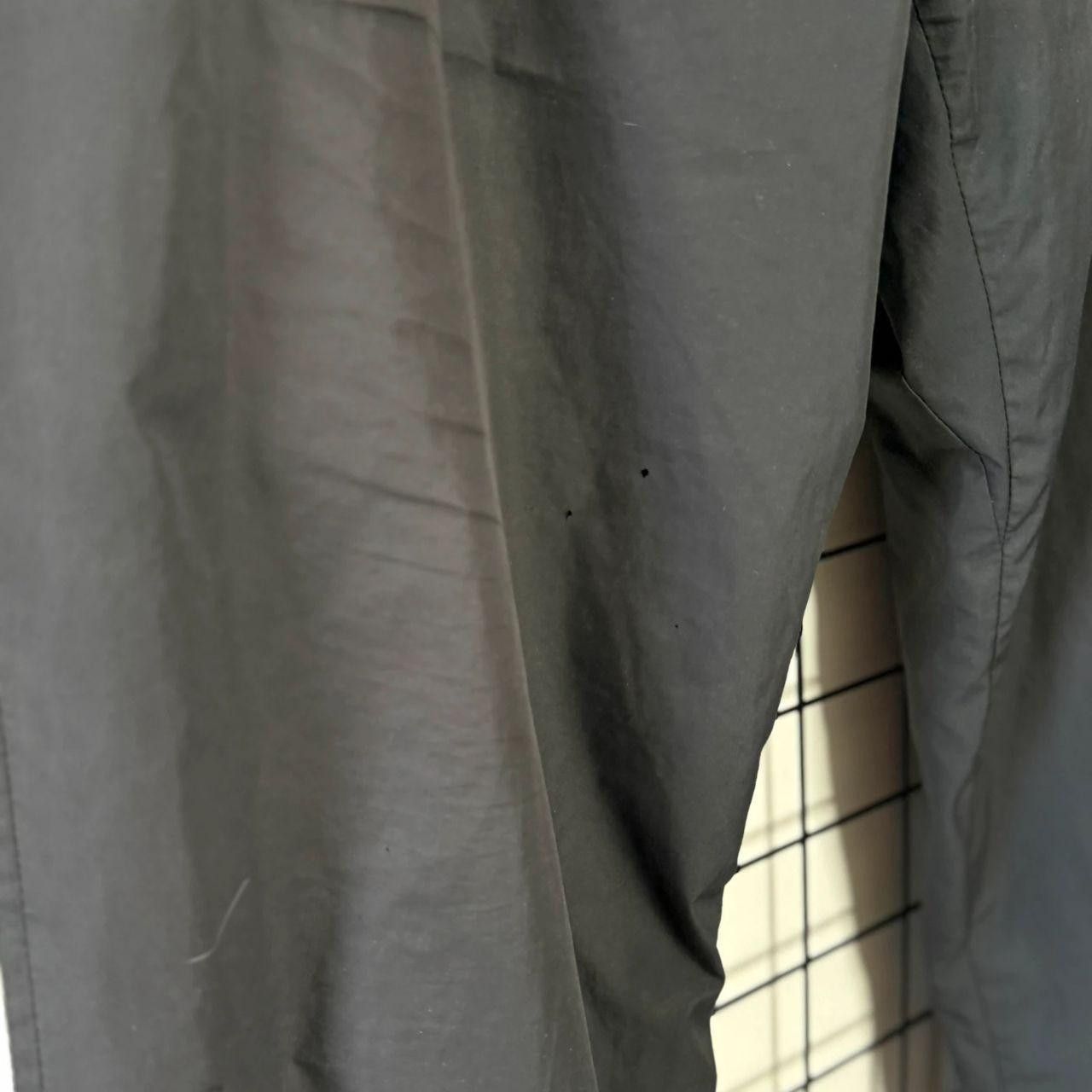 Nike Nike Trackpants Bottoms Black Grey Size US 34 / EU 50 - 5 Thumbnail