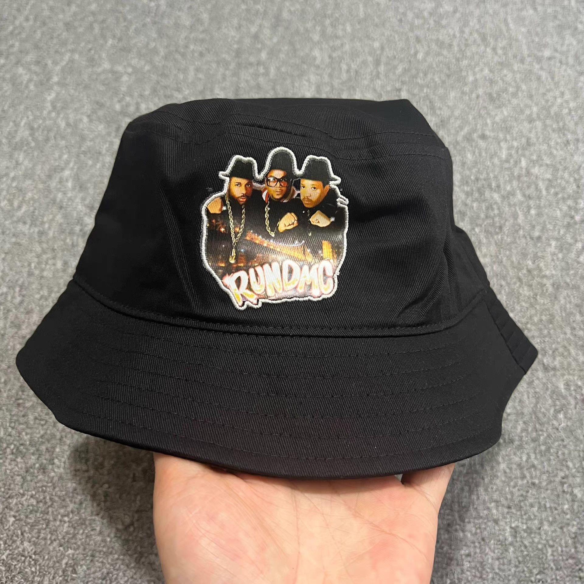 Cross Colours Cross Colours RUN DMC Commemorative Bucket Hat Q7 Size ONE SIZE - 1 Thumbnail