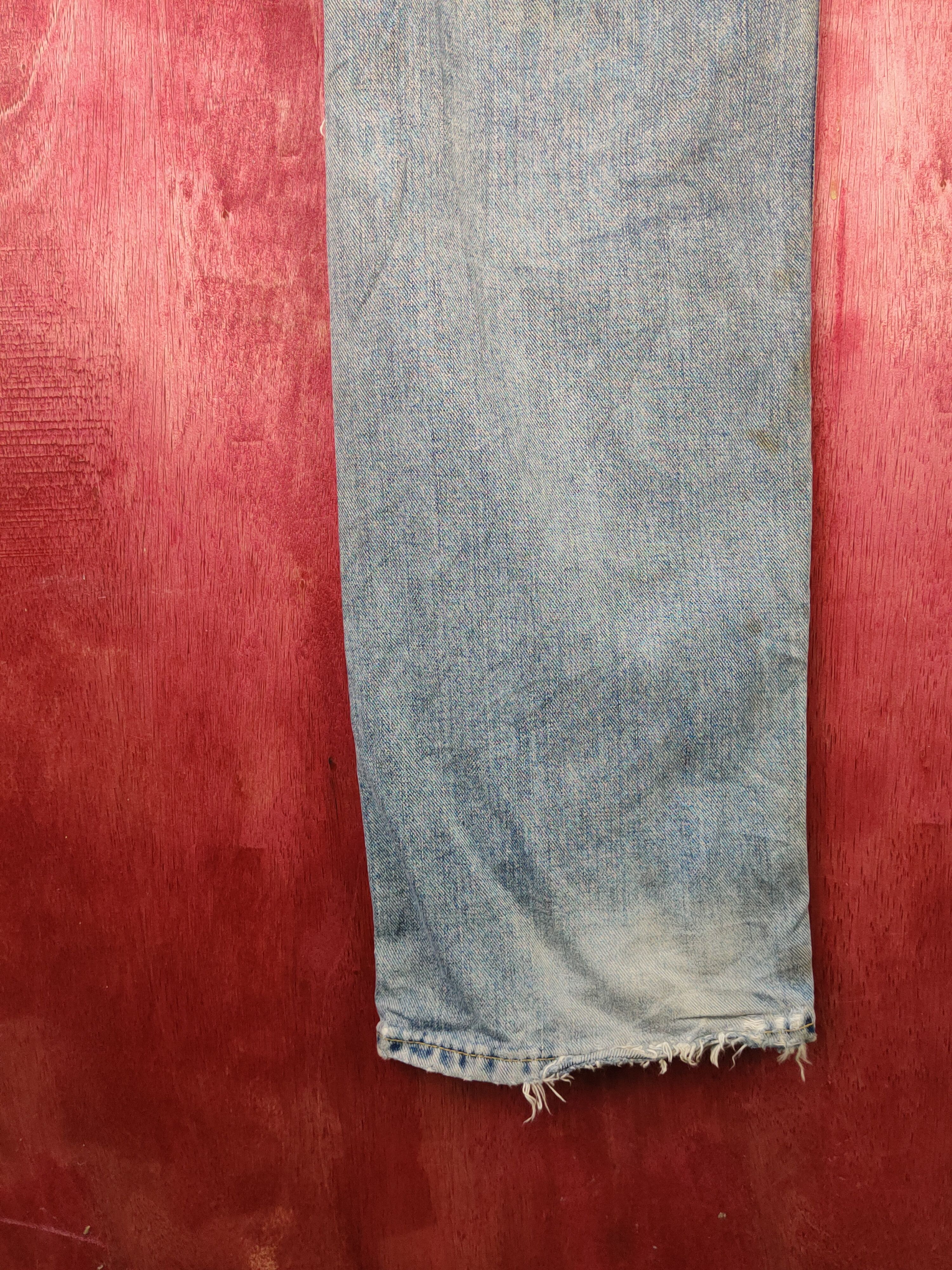 Japanese Brand Lee vintage Blue Distressed Ripped Jeans #S1694 Size US 32 / EU 48 - 11 Thumbnail
