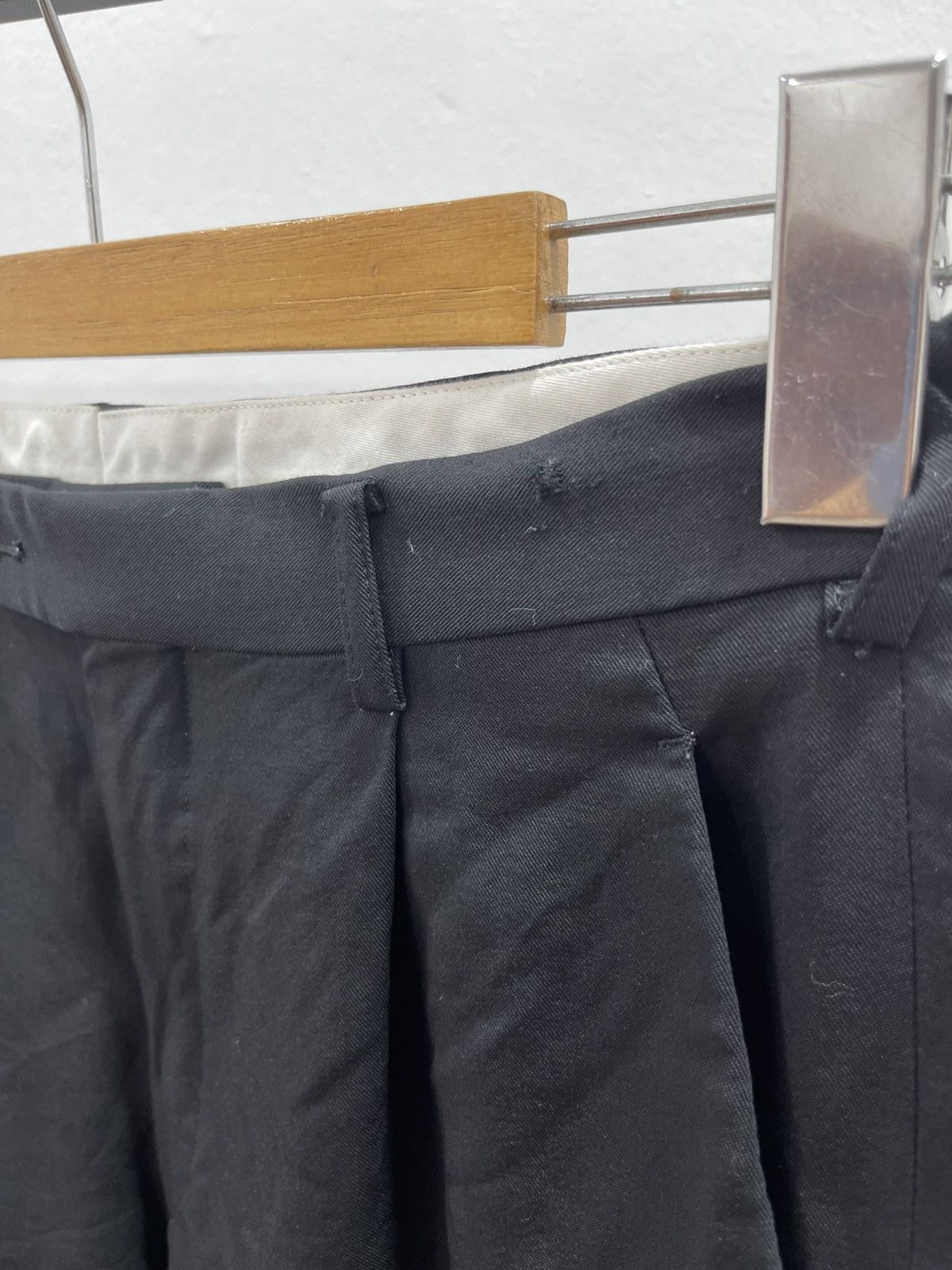 Jean Paul Gaultier Jean Paul GAULTIER HOMME objet Wool Rayon Two Tuck Pants 79 Size US 30 / EU 46 - 6 Thumbnail
