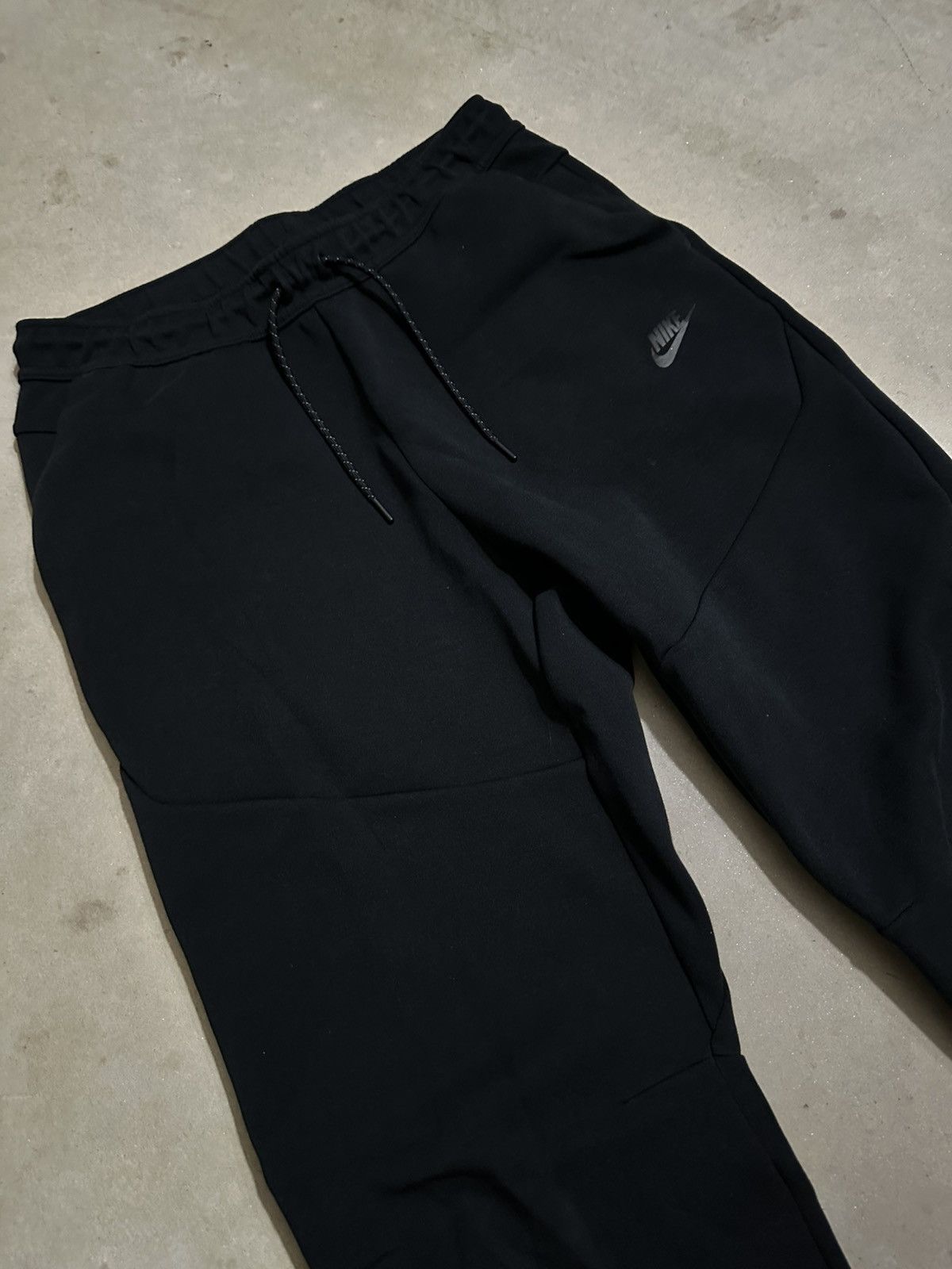 Nike Black Tech Fleece Sweatpants