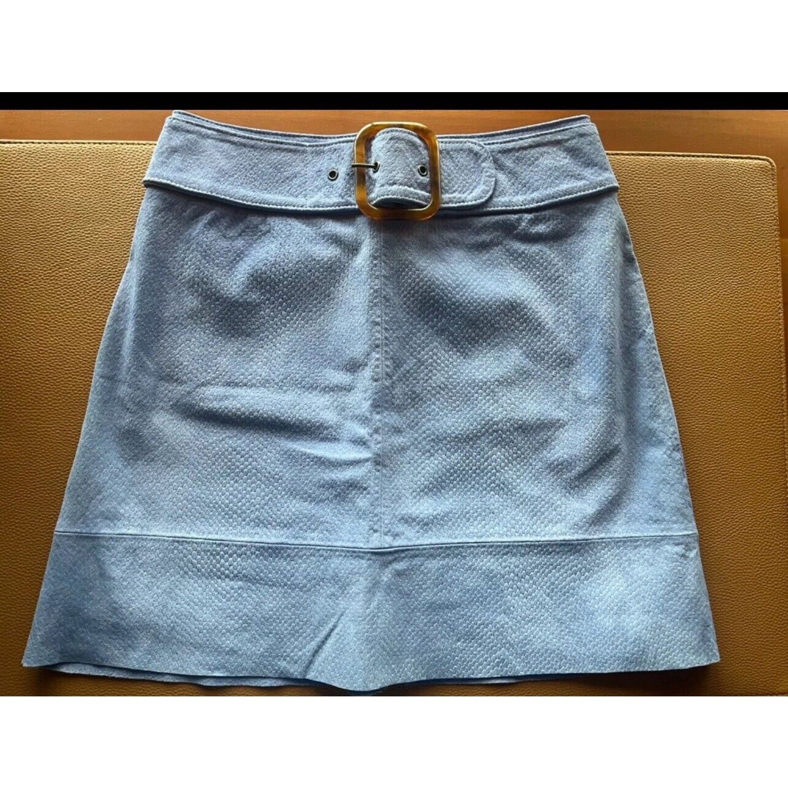 Anthropologie Anthropologie Lavender Blue Genuine Leather Suede Mini Skirt Size 26" / US 2 / IT 38 - 2 Thumbnail