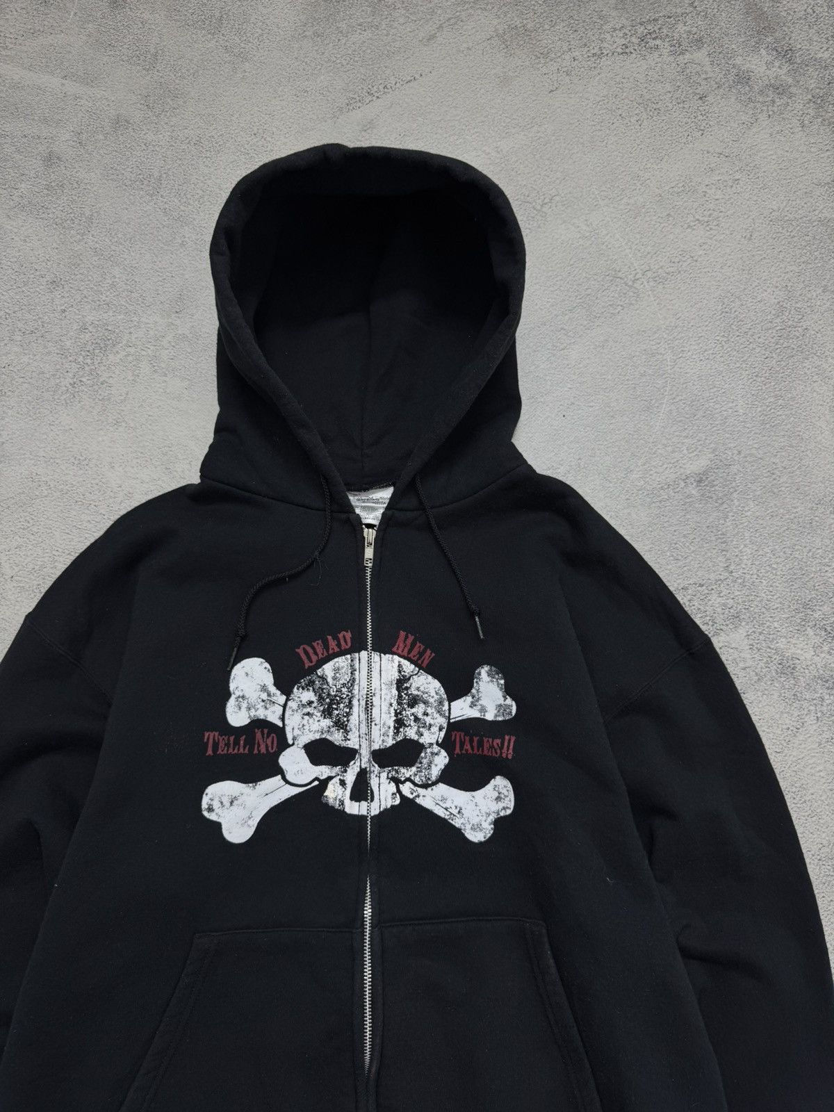 Disney Vintage Y2k Pirates of the Caribbean Hoodie Size US L / EU 52-54 / 3 - 8 Thumbnail