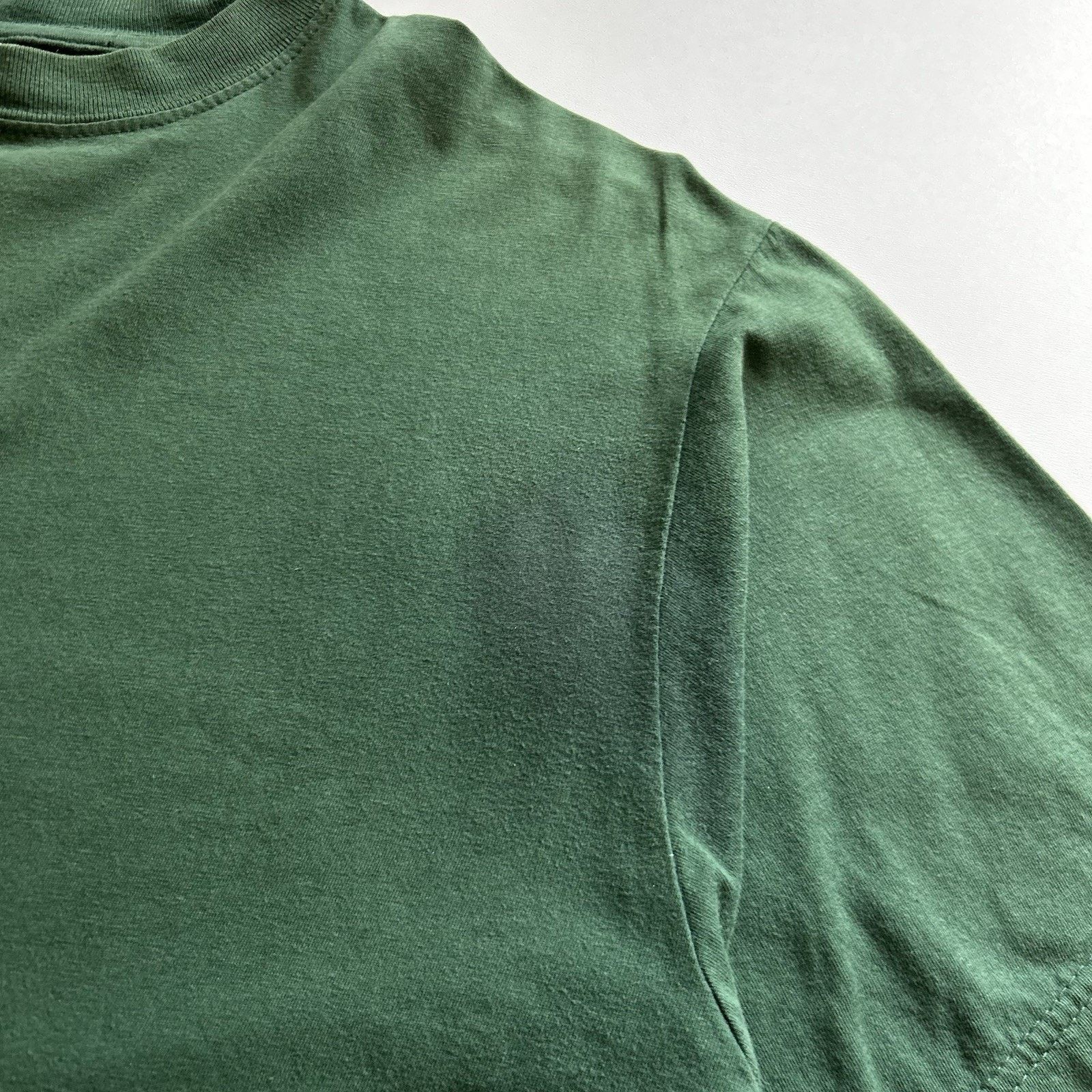 Vintage Vintage Y2K Faded Green Blank Basic T Shirt Large Boxy Rare Size US L / EU 52-54 / 3 - 3 Thumbnail
