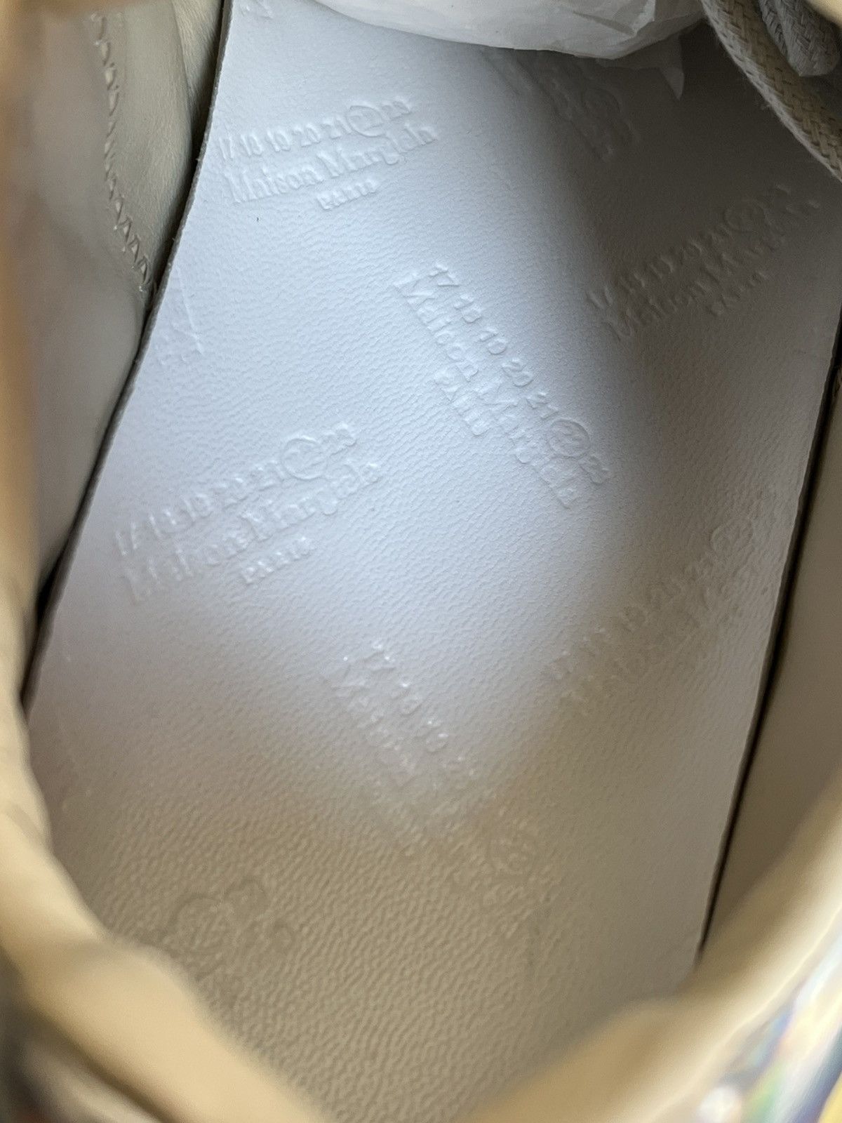 Maison Margiela Maison Margiela New Future Low Silver Iridescent Size 41 Size US 9 / EU 42 - 11 Thumbnail