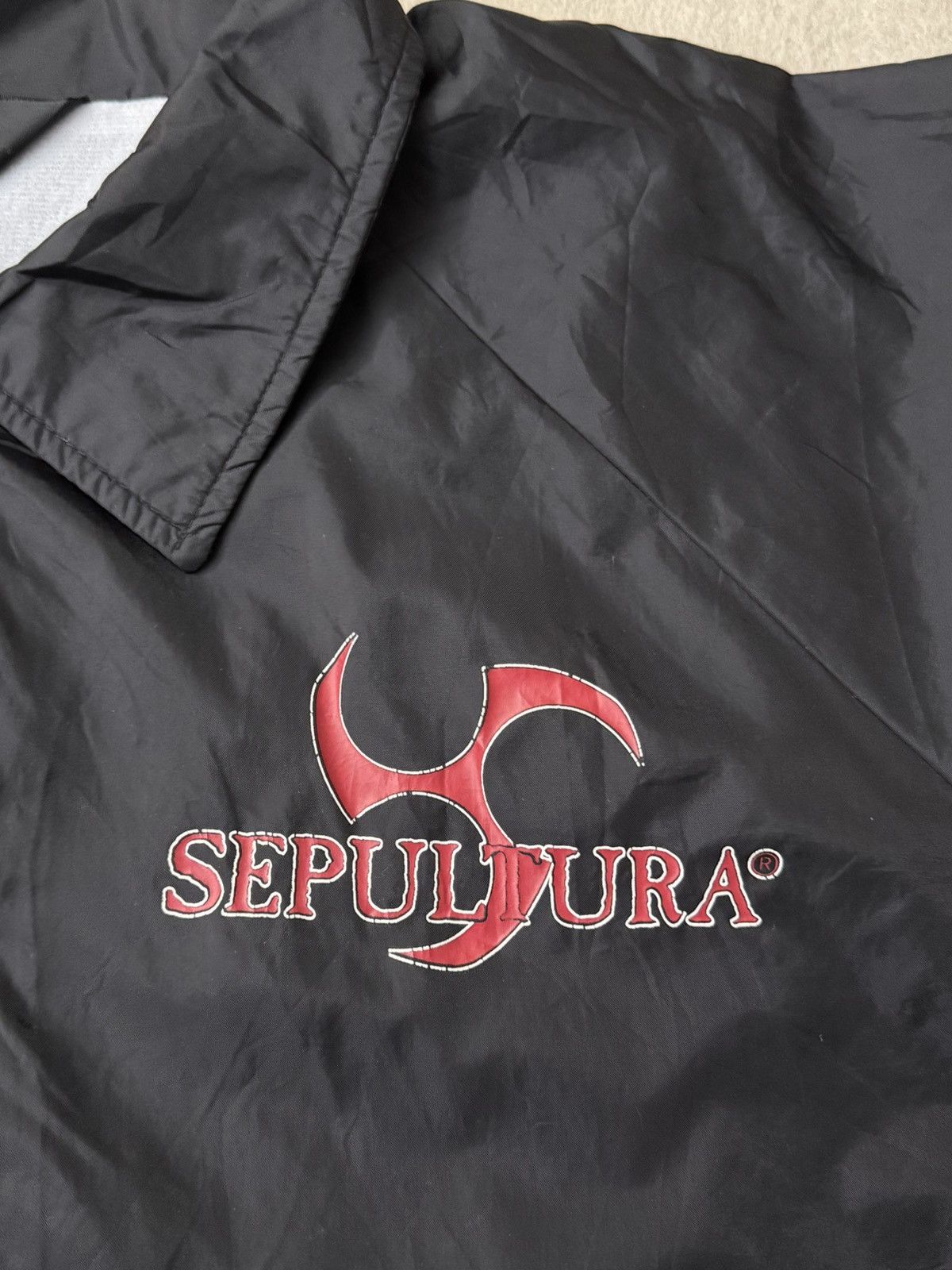 Band Tees Vintage 98 2000 Sepultura Against Blue Grape Coach Jacket XL Size US XL / EU 56 / 4 - 8 Thumbnail