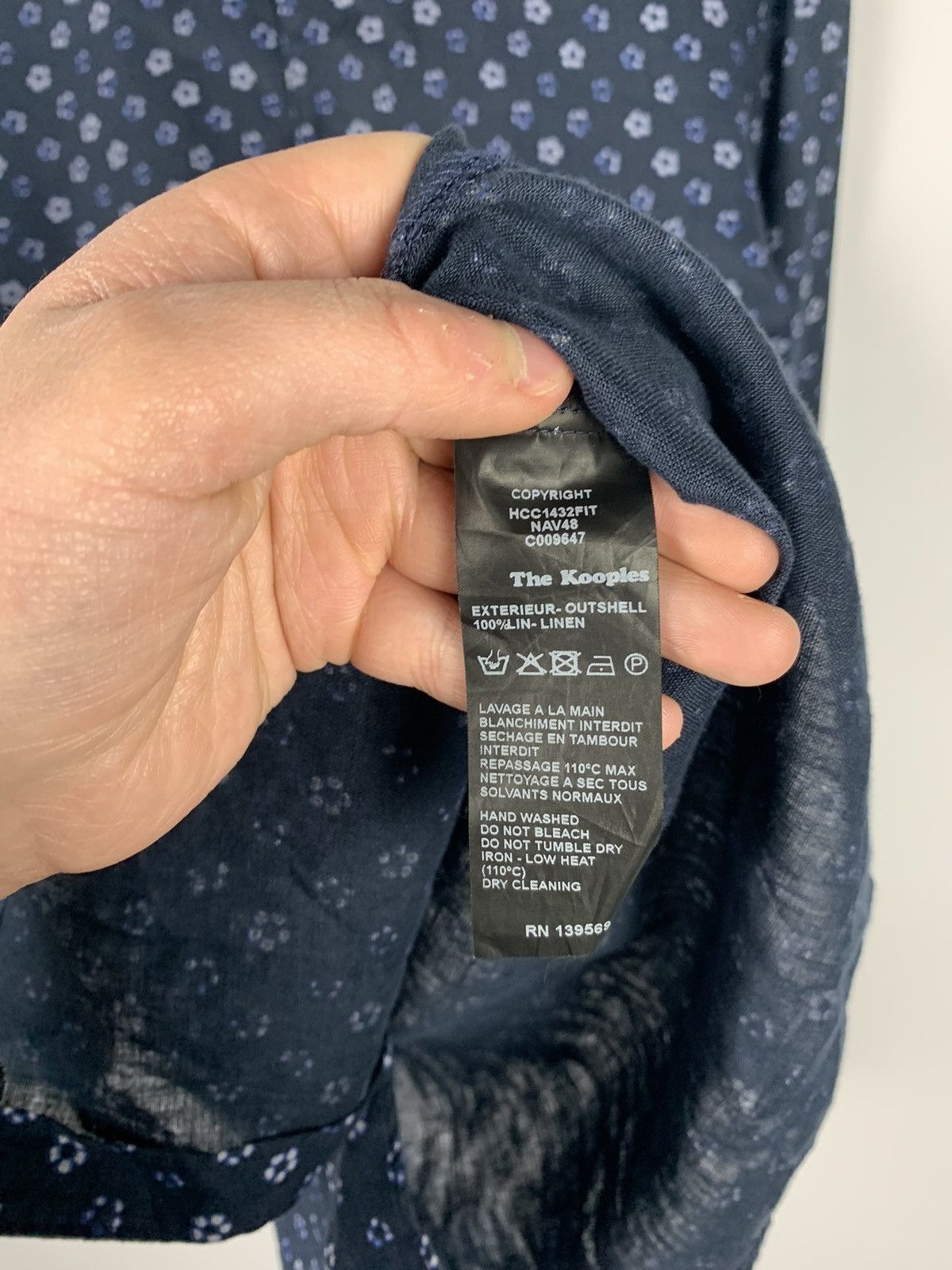 The Kooples The Kooples Linen Shirt Fitted Floral Pattern Men Size Small Size US S / EU 44-46 / 1 - 8 Thumbnail