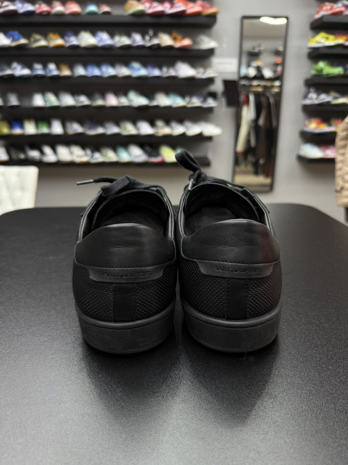 Saint Laurent Paris Saint Laurent Court Classic SL 10 Low Perforated Black 10 US Size US 10 / EU 43 - 11 Thumbnail