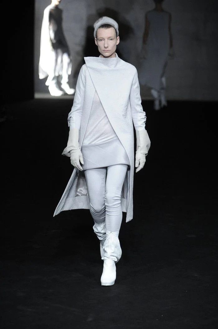 Rick Owens Rick Owens 2009 FW "CRUST" Draped Leather Coat Size S / US 4 / IT 40 - 1 Thumbnail