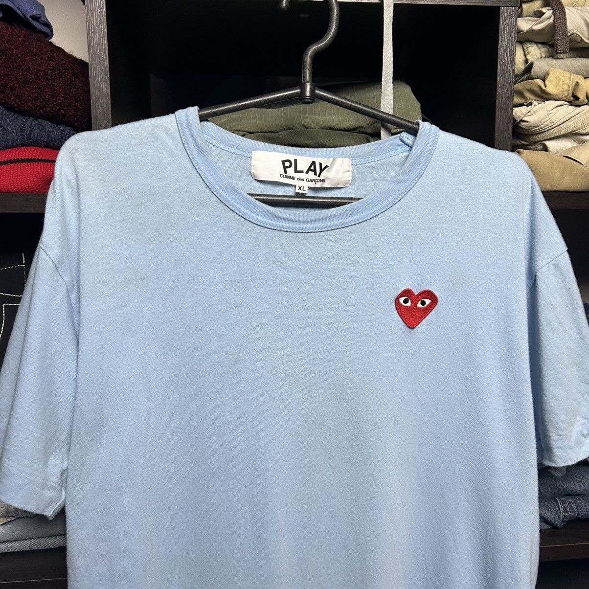 Comme des Garcons PLAY Luxury Play Comme Des Garcons small logo designer y2k tee Size US XL / EU 56 / 4 - 2 Thumbnail