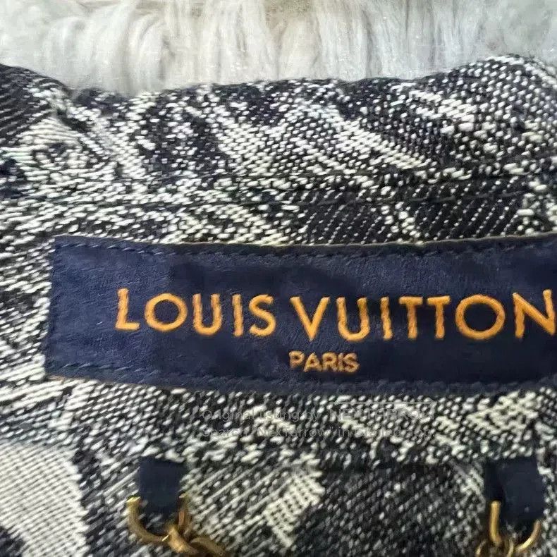 Louis Vuitton Louis Vuitton Embroidered Denim Short Sleeve. Size US S / EU 44-46 / 1 - 3 Thumbnail