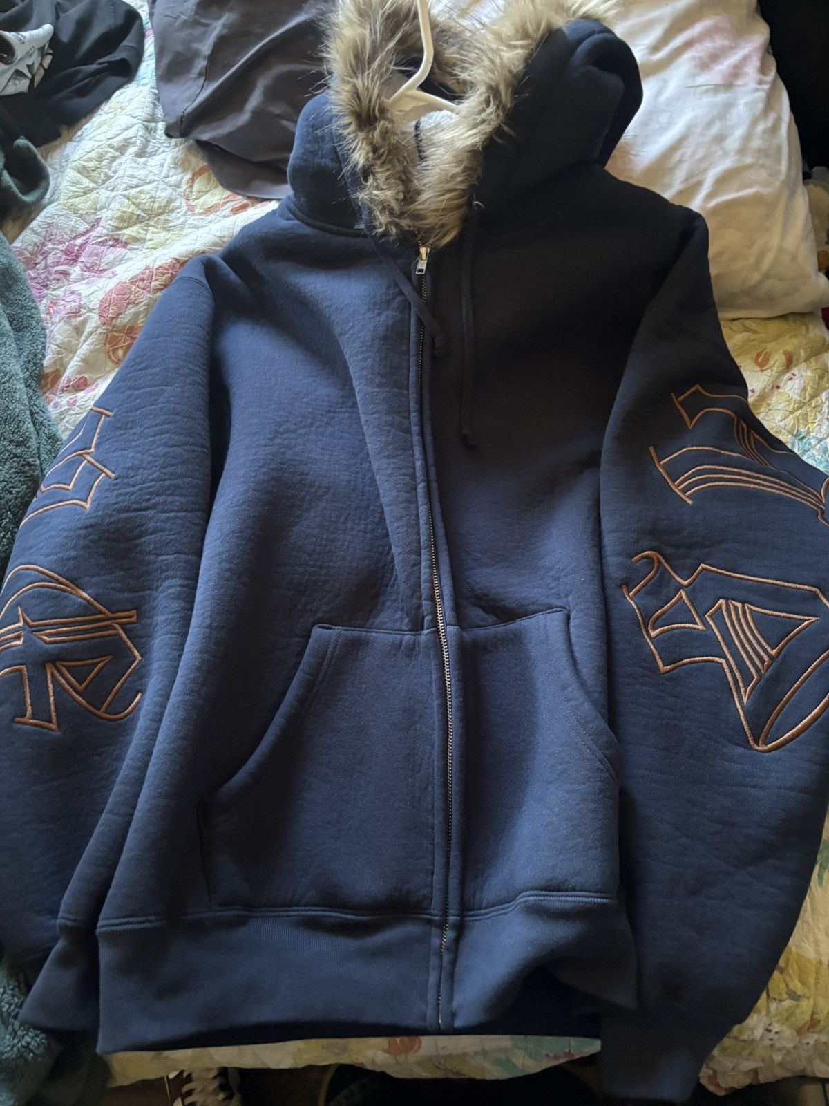 Supreme Supreme Faux Fur zip-up hoodie Size US L / EU 52-54 / 3 - 2 Thumbnail