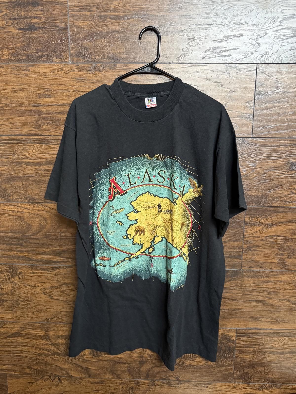 Fruit Of The Loom VTG Alaska Geography Map T-shirt Alaska Tee Made in USA XL Size US XL / EU 56 / 4 - 1 Thumbnail