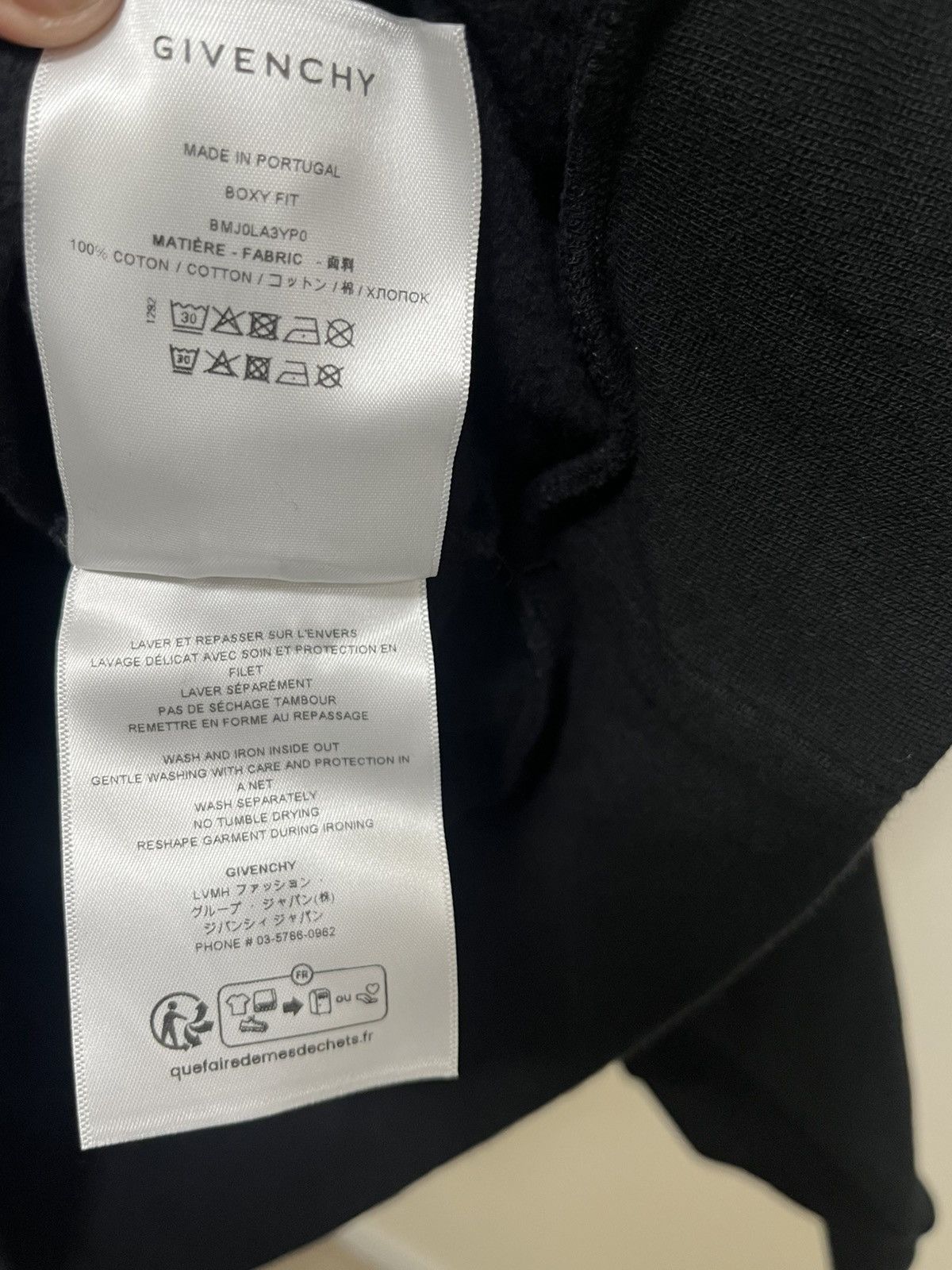 Givenchy Givenchy Embossed Logo Hoodie Sz XL Size US XL / EU 56 / 4 - 5 Thumbnail