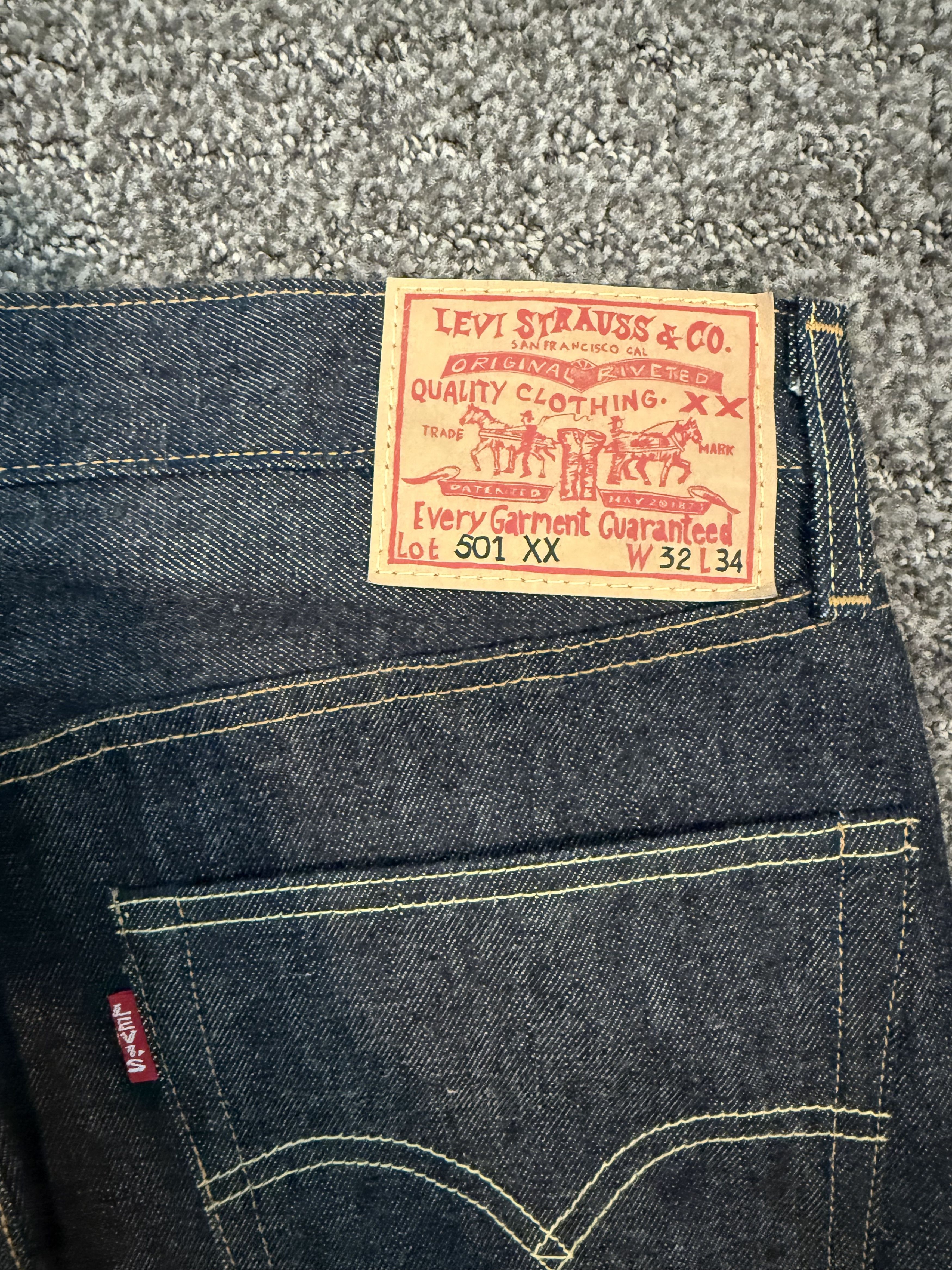 Levi's Vintage Clothing 1955 501 Hand Drawn 32x34 Size US 32 / EU 48 - 6 Thumbnail