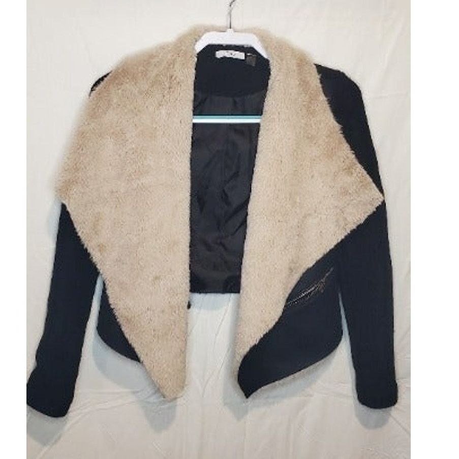 Other DEX Black Wool Sherpa Fur Winter Coat Size XS Size XS / US 0-2 / IT 36-38 - 1 Thumbnail