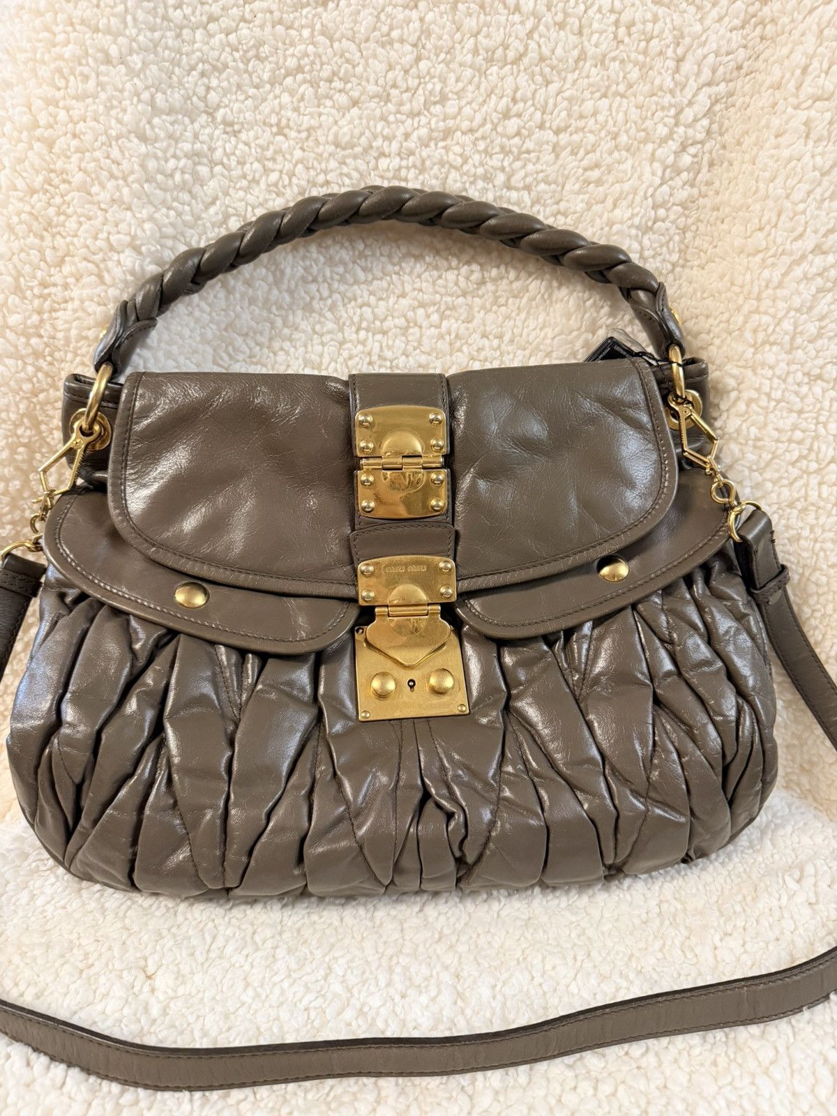 Miu Miu Miu Miu Matelasse Leather Coffer Hobo Size ONE SIZE - 4 Thumbnail