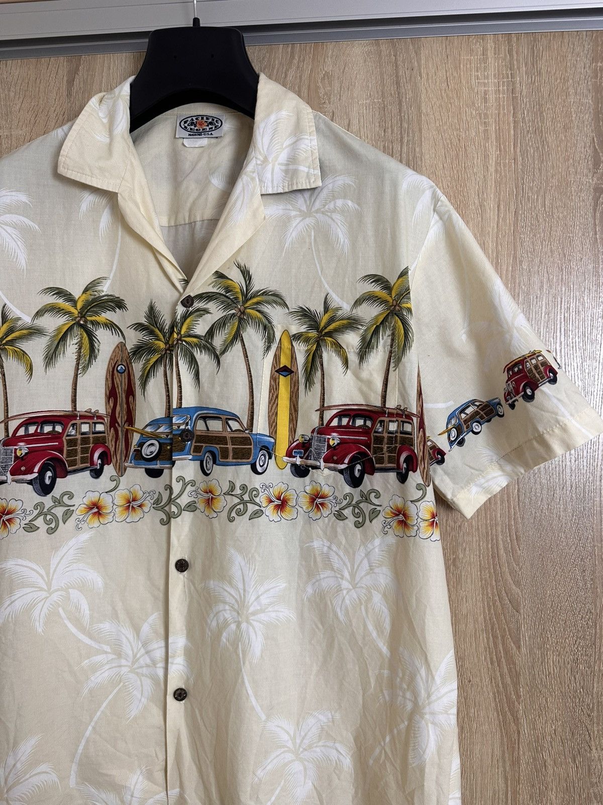 Pacific Legend 🔥 Pacific Legend Surf Art Hawaiian Button Up Shirt USA Mambo Size US L / EU 52-54 / 3 - 1 Thumbnail