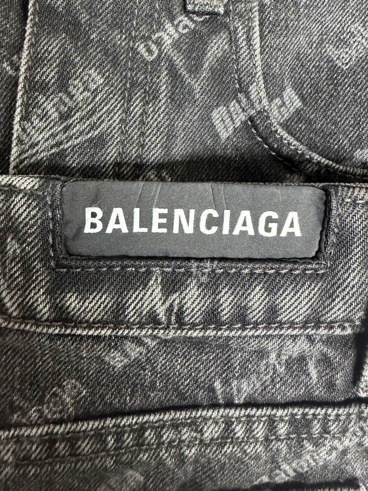 Balenciaga Balenciaga Logo-Print Denim Low-Waist Mini Skirt Size 25" / US 0 / IT 36 - 4 Thumbnail