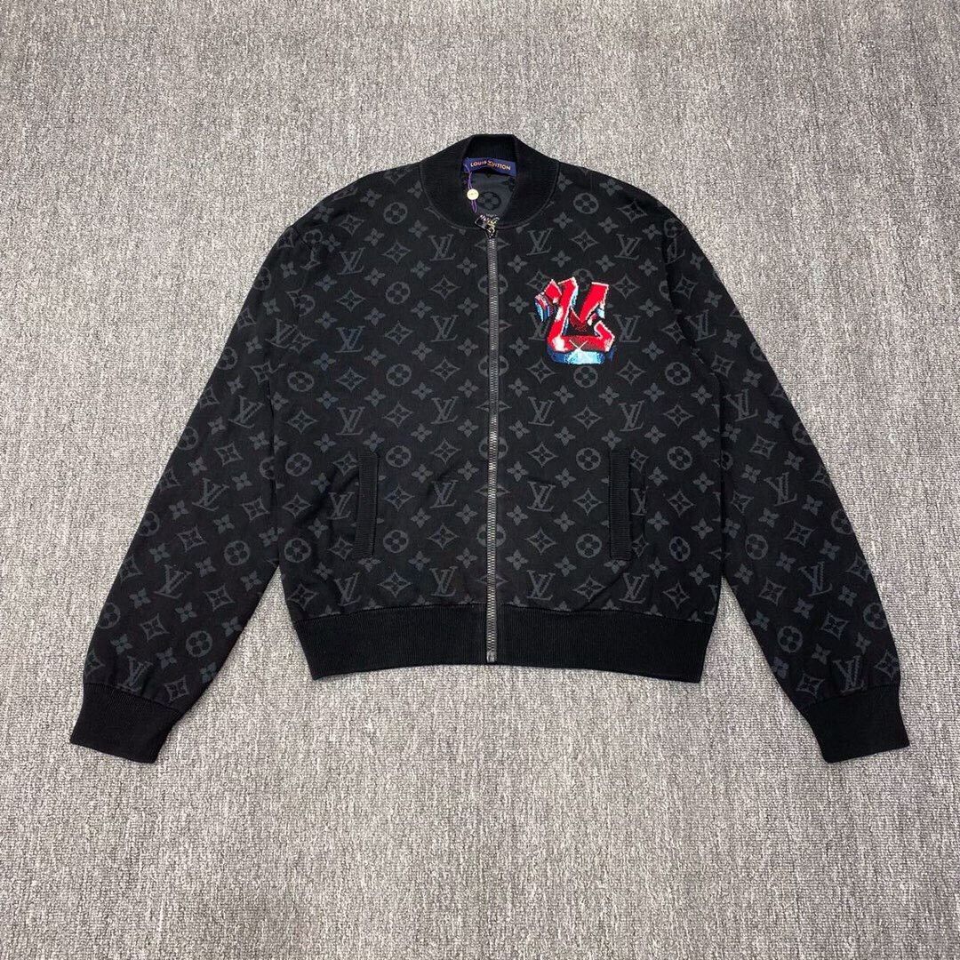 Louis Vuitton Black presbyopic jacket with graffiti logo ja