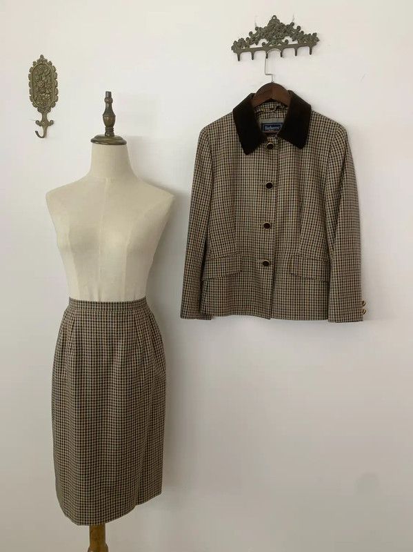 Burberry Burberry Brown Wool Blend Dress Size M Size M / US 6-8 / IT 42-44 - 1 Thumbnail