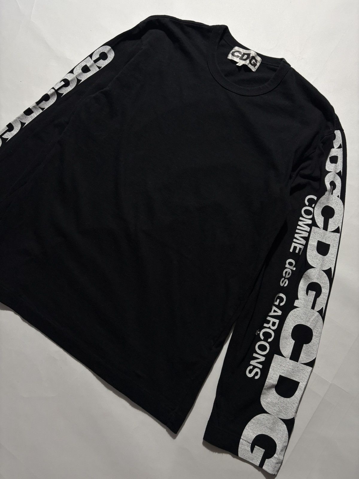 Comme des Garcons COMME DES GARCONS CDG SLEEVE PRINT LOGO L/S Size US L / EU 52-54 / 3 - 3 Thumbnail