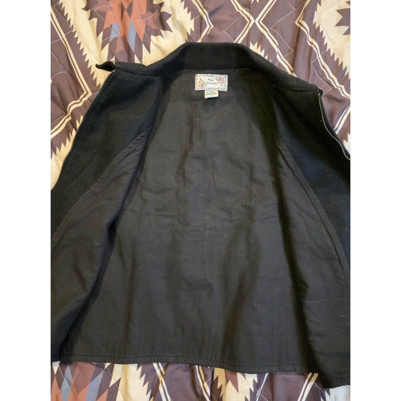 Vintage VINTAGE New Directions Vest Wool/Cotton Full Zip Embroidered Black L Sleeveless Bohemian 90s Women Size L / US 10 / IT 46 - 3 Thumbnail