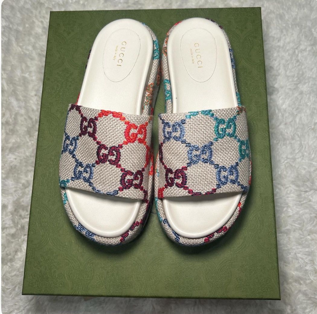 Gucci Gucci Angelina Embroidered Logo Platform Slide Sandal Size US 7 / IT 37 - 2 Thumbnail