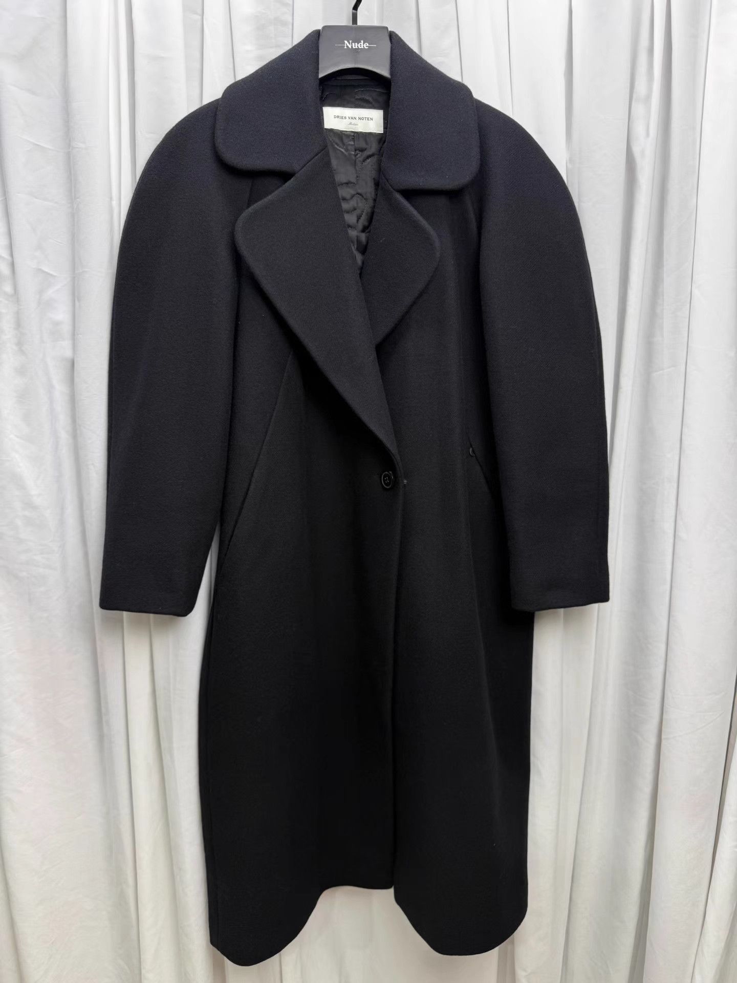 Dries Van Noten Dries Van Noten Round Shoulder Heavy Wool Coat K20 Size US M / EU 48-50 / 2 - 1 Thumbnail