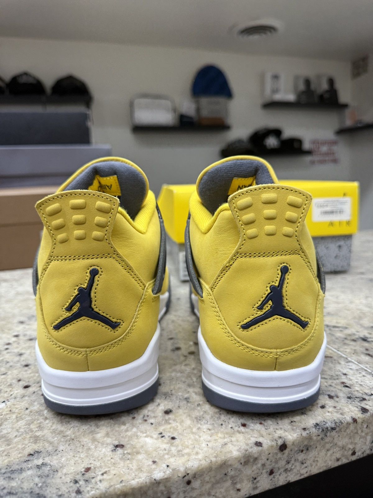 Jordan Brand Air Jordan 4 Retro Lighting’s Size US 9.5 / EU 42-43 - 4 Thumbnail