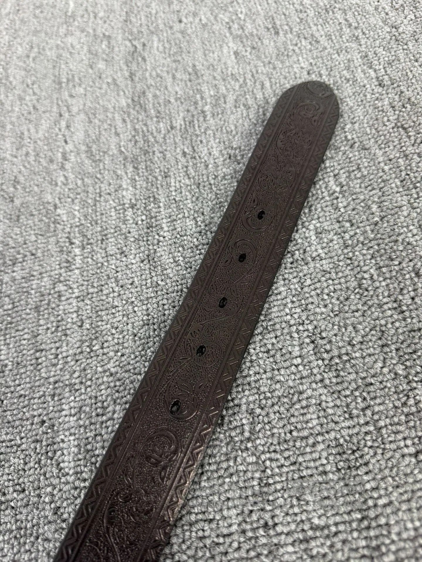 Saint Laurent Paris Saint Laurent Paisley Pattern Leather Belt. Size ONE SIZE - 3 Thumbnail