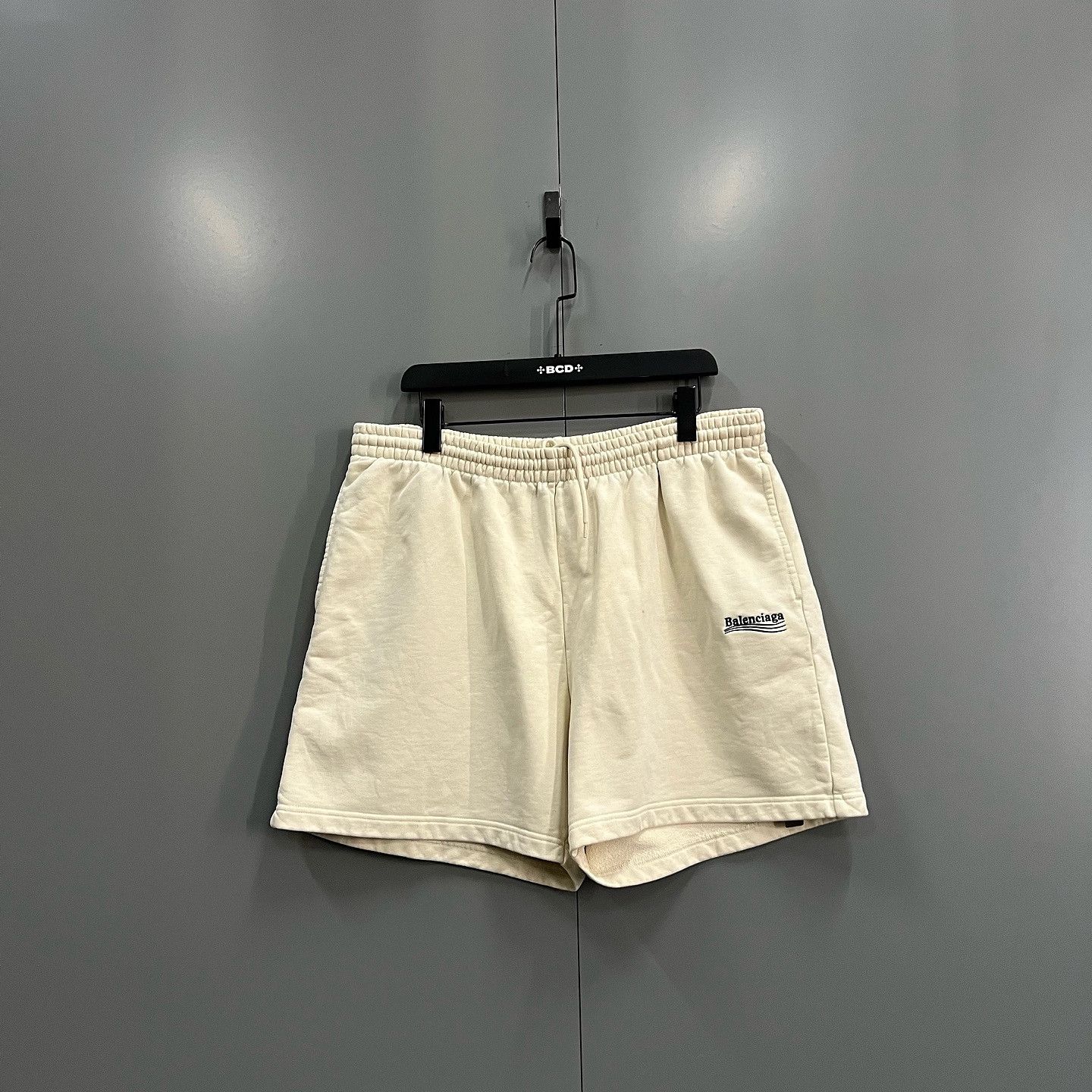 Balenciaga Balenciaga Political Campaign Shorts Size M Size US 32 / EU 48 - 1 Thumbnail