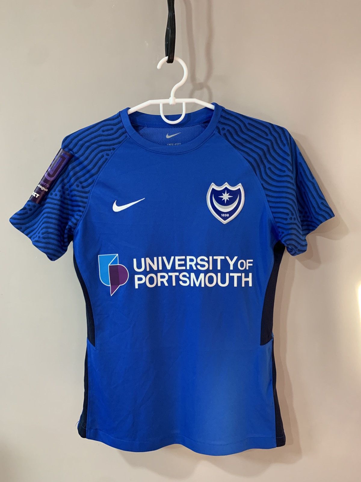 Nike Womens Portsmouth Home Football Shirt Nike Soccer Jersey Size S / US 4 / IT 40 - 1 Thumbnail