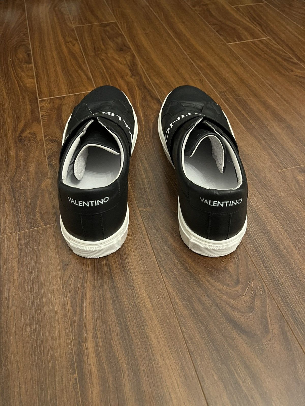 Valentino Valentino Zeus Logo Slip-on Leather Sneakers Size US 12 / EU 45 - 6 Thumbnail