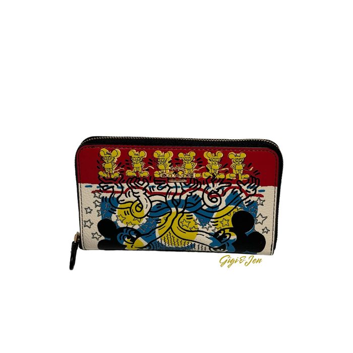 Coach Disney Mickey Mouse X Keith Haring Snap Wallet c7446