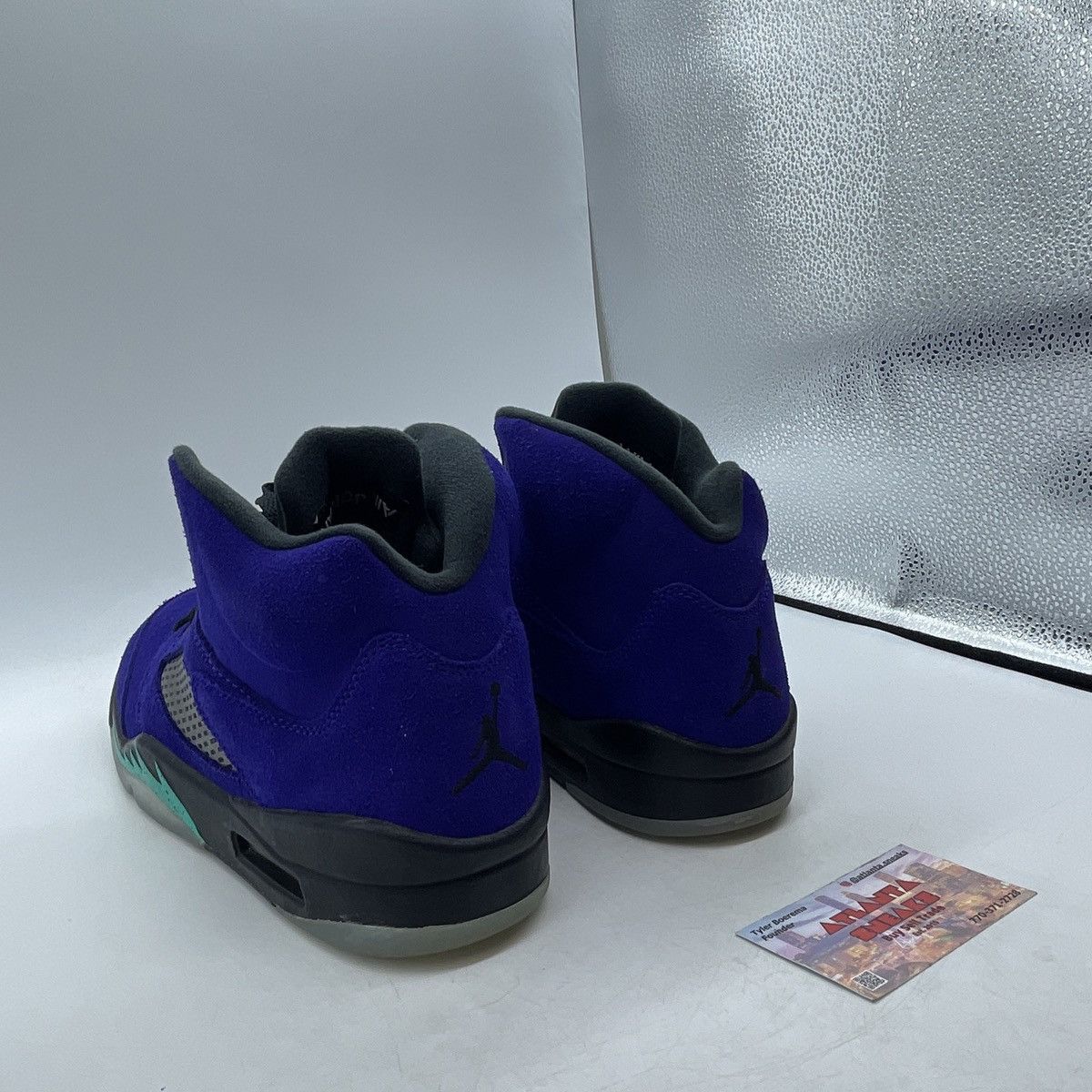 Jordan Brand Air Jordan 5 alternate grape Size US 10 / EU 43 - 4 Thumbnail