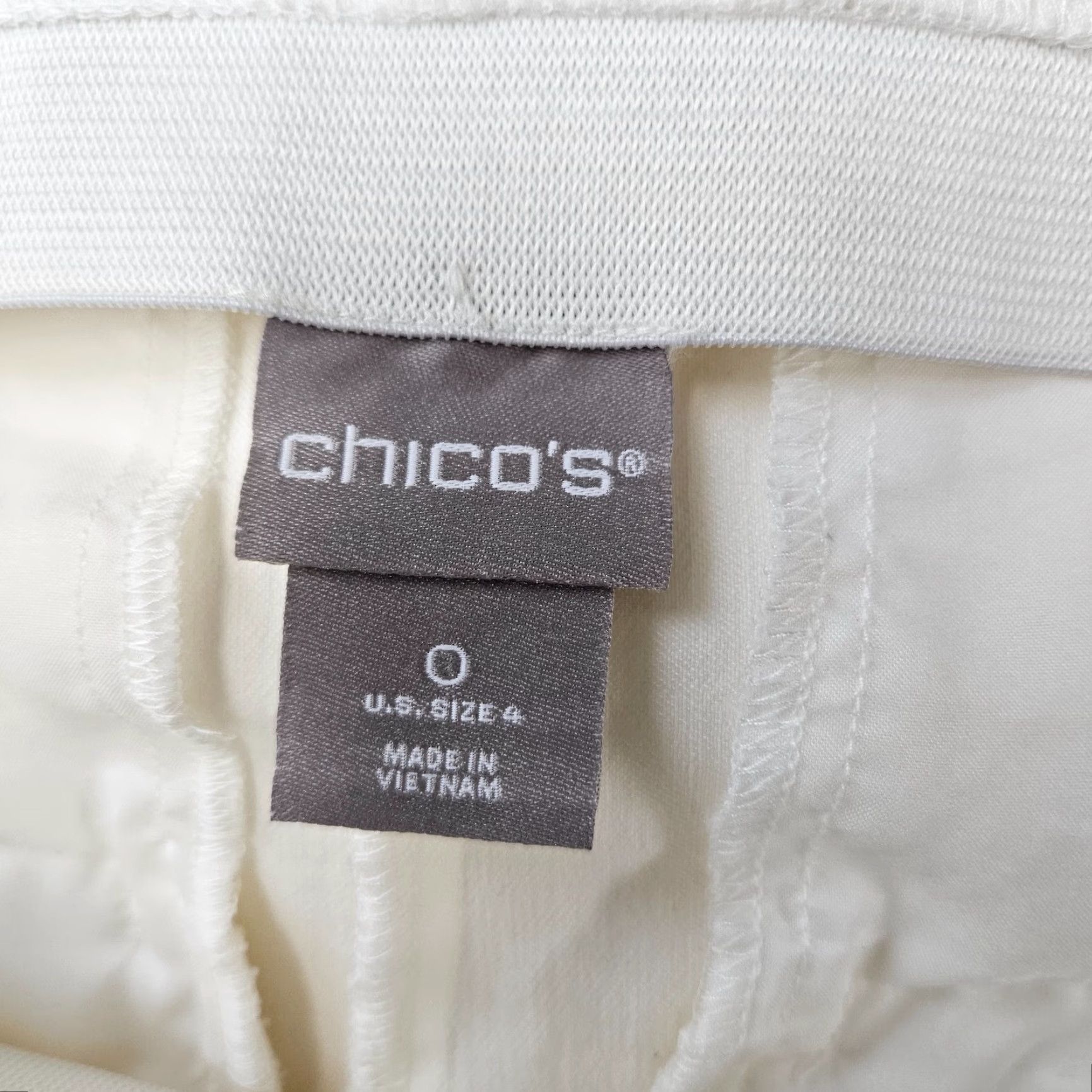 Vintage Chico's Womens Cropped Pants Sz 4 Ivory Pull On Mid Rise Rayon Blend Pants Men/Women? Size 27" / US 4 / IT 40 - 6 Thumbnail