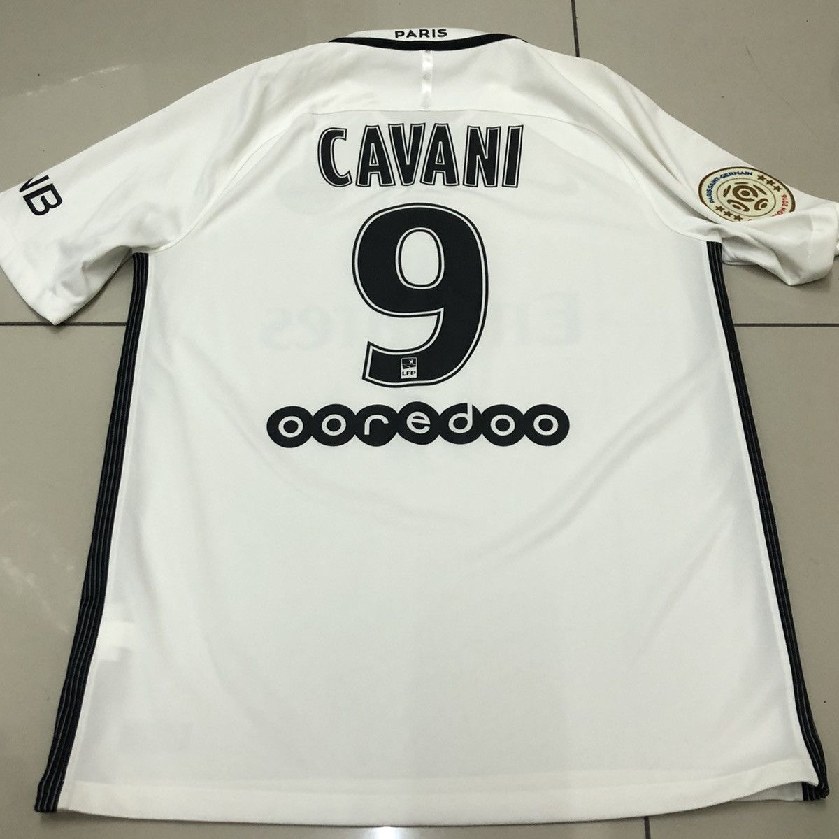 Nike PSG 16/17 third away shirt #9 Cavani | Grailed
