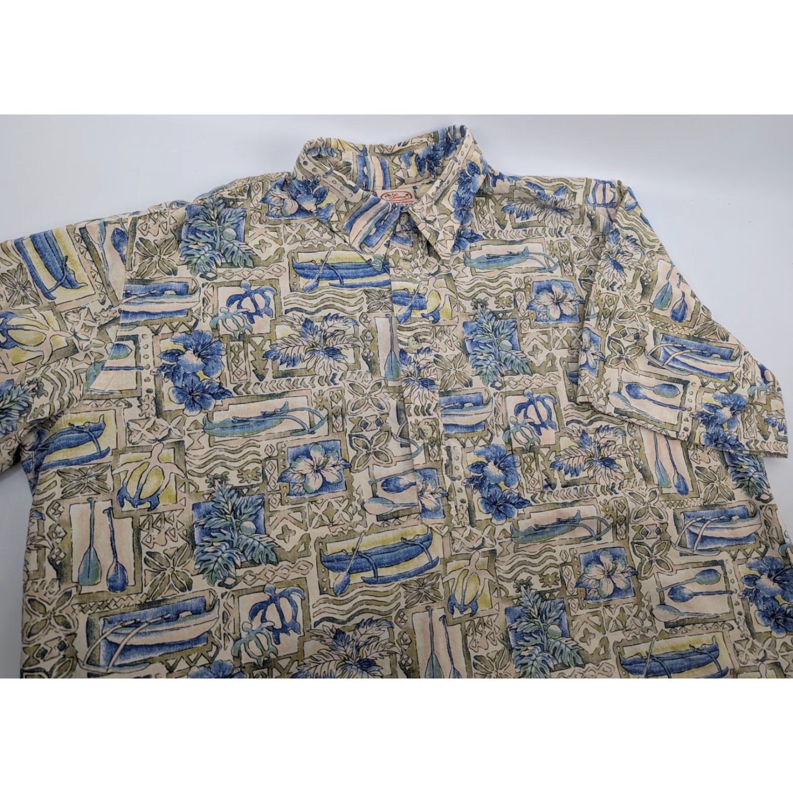 Vivobarefoot Go Barefoot Hawaiian Shirt Short Sleeve Pullover Men’s 2XL Multicolor Floral Button-Up USA Made In USA Size US XXL / EU 58 / 5 - 2 Thumbnail