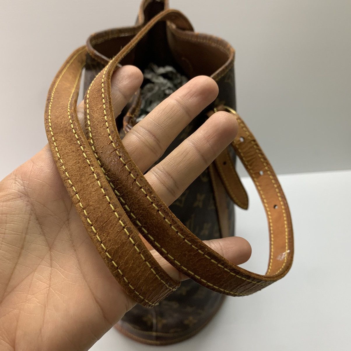 Louis Vuitton Louis Vuitton Monogram Bucket GM Bag Size ONE SIZE - 9 Thumbnail