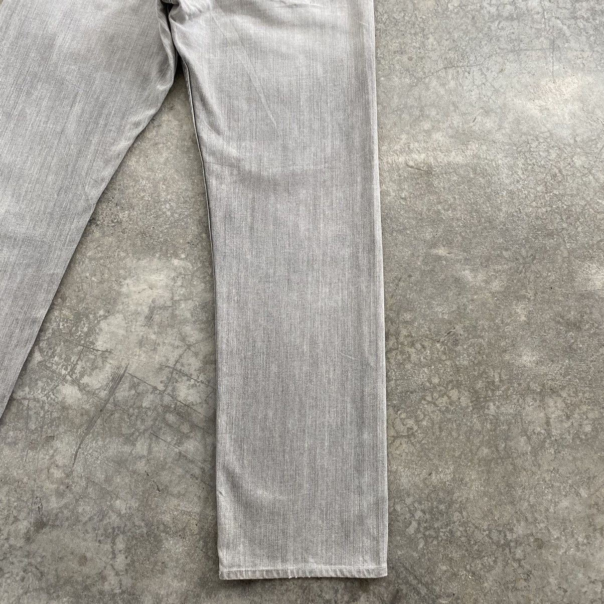 Levi's Vintage 2004 Levis 505 Light Grey Denim Jeans Size US 35 - 17 Thumbnail