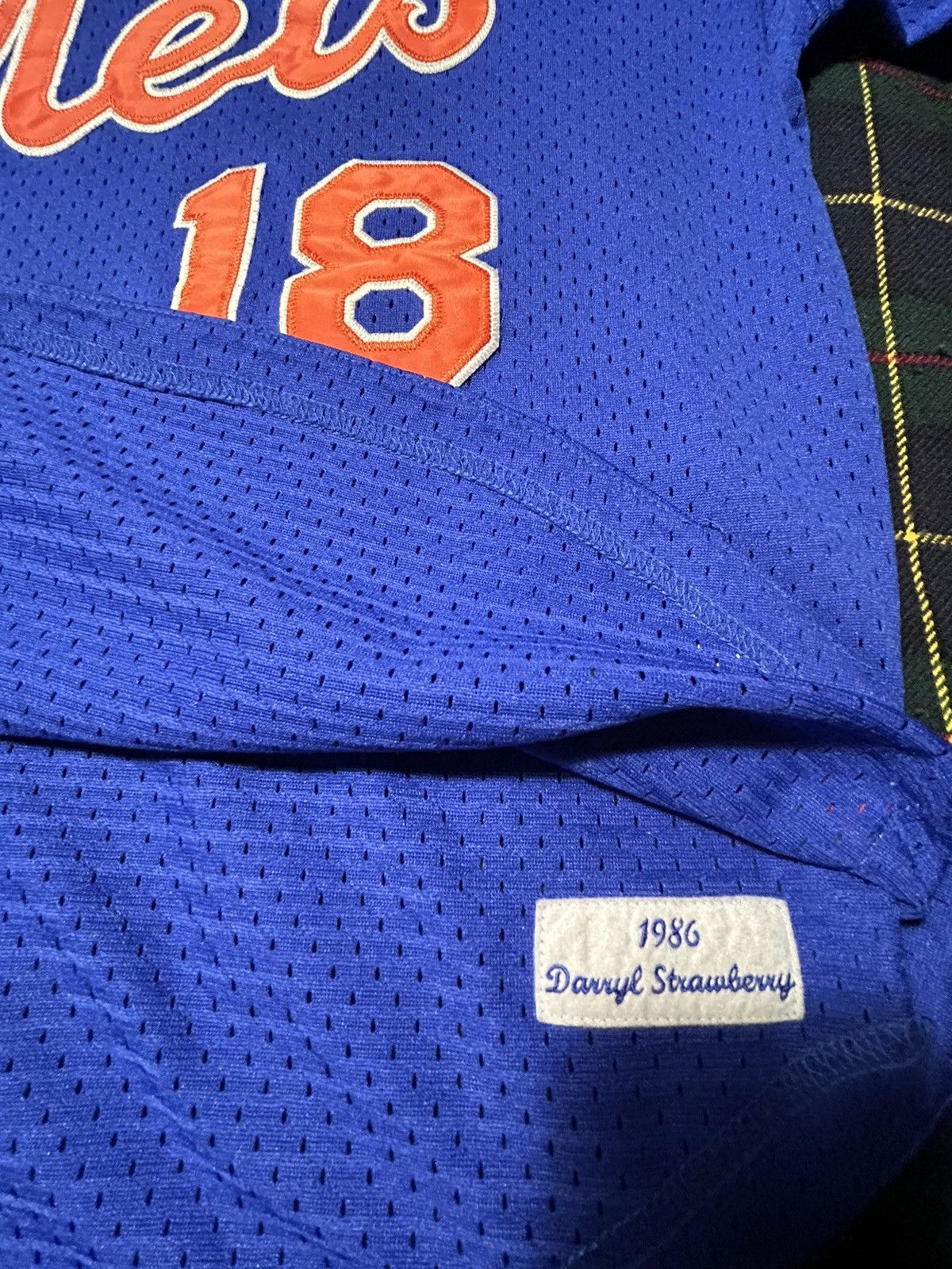 Mitchell & Ness 1986 New York Mets Darryl Strawberry BP Jersey Size US M / EU 48-50 / 2 - 3 Thumbnail