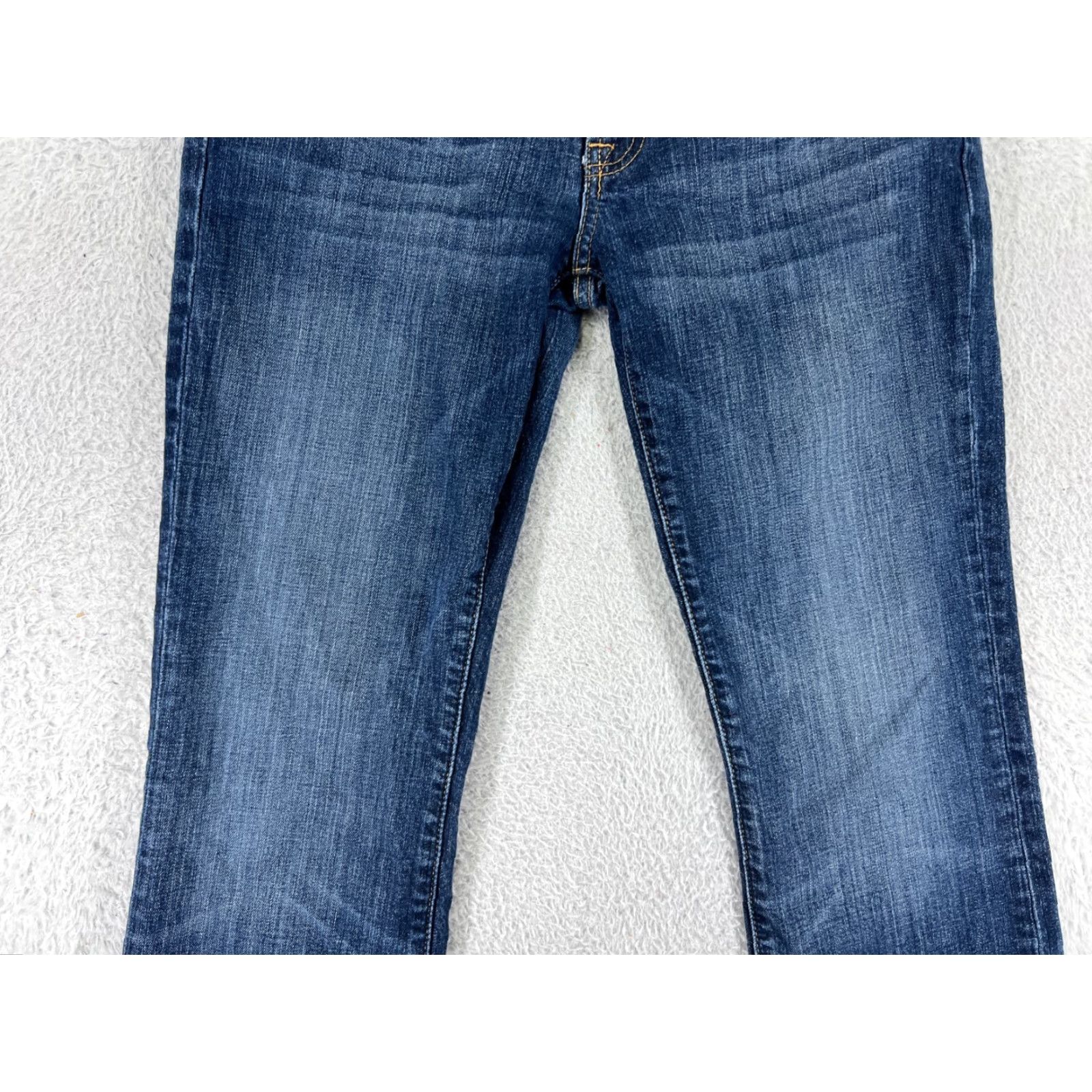 Vintage Uncharted Territory Jeans Women Blue Denim Bootcut 12 Regular Cotton Blend Stretch Distressed 5-Pocket Design Inseam 29in Size 34" / US 12 / IT 48 - 7 Thumbnail