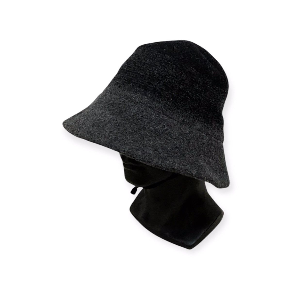 Japanese Brand Japanese Brand Plain Bucket Hat Size ONE SIZE - 1 Thumbnail