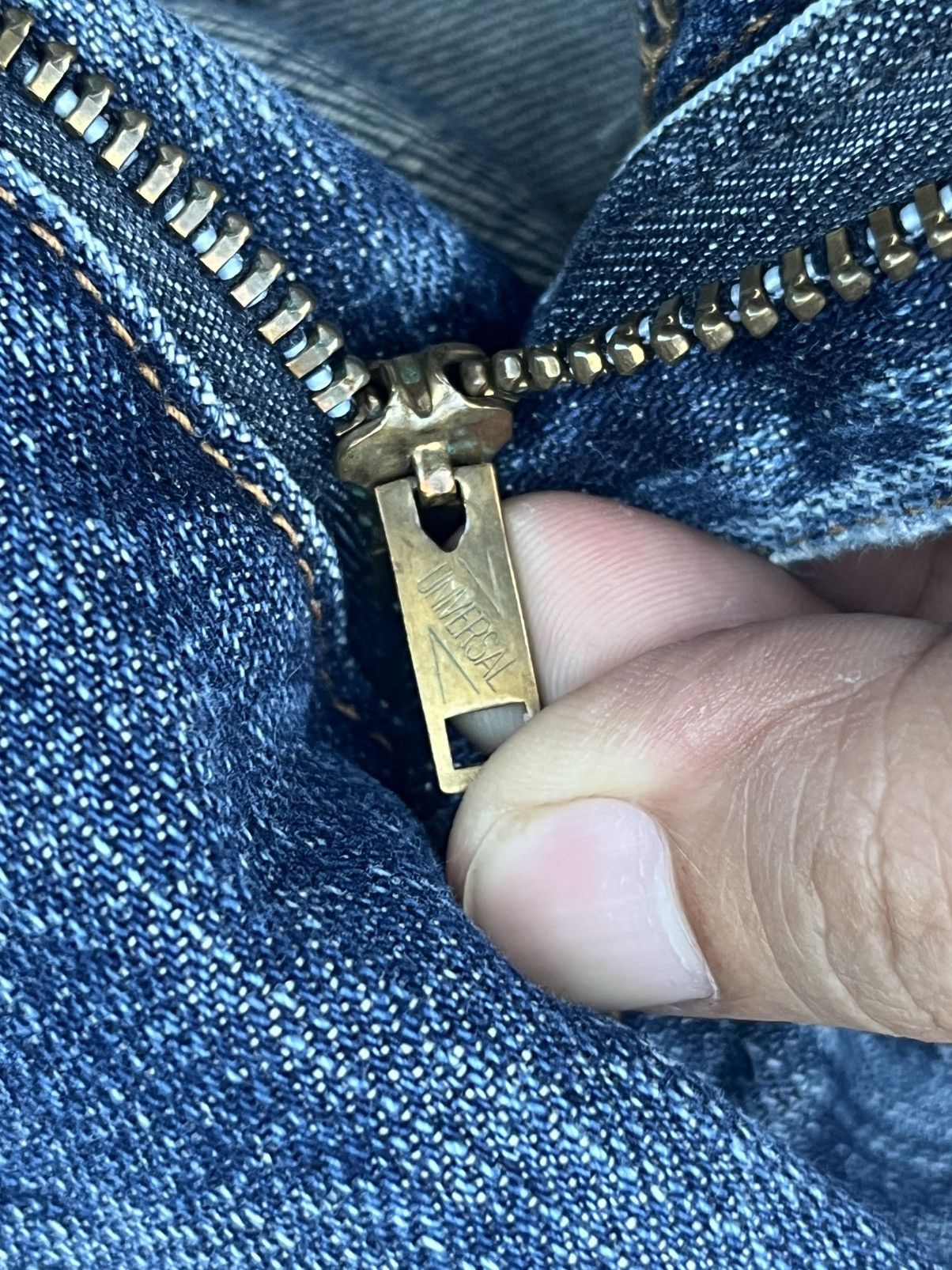 Burgus Plus × Japanese Brand × Le Grande Bleu (L.G.B.) Vintage Japanese Brand Burgus Plus Blue Washed Flare Jeans Size US 33 - 11 Thumbnail