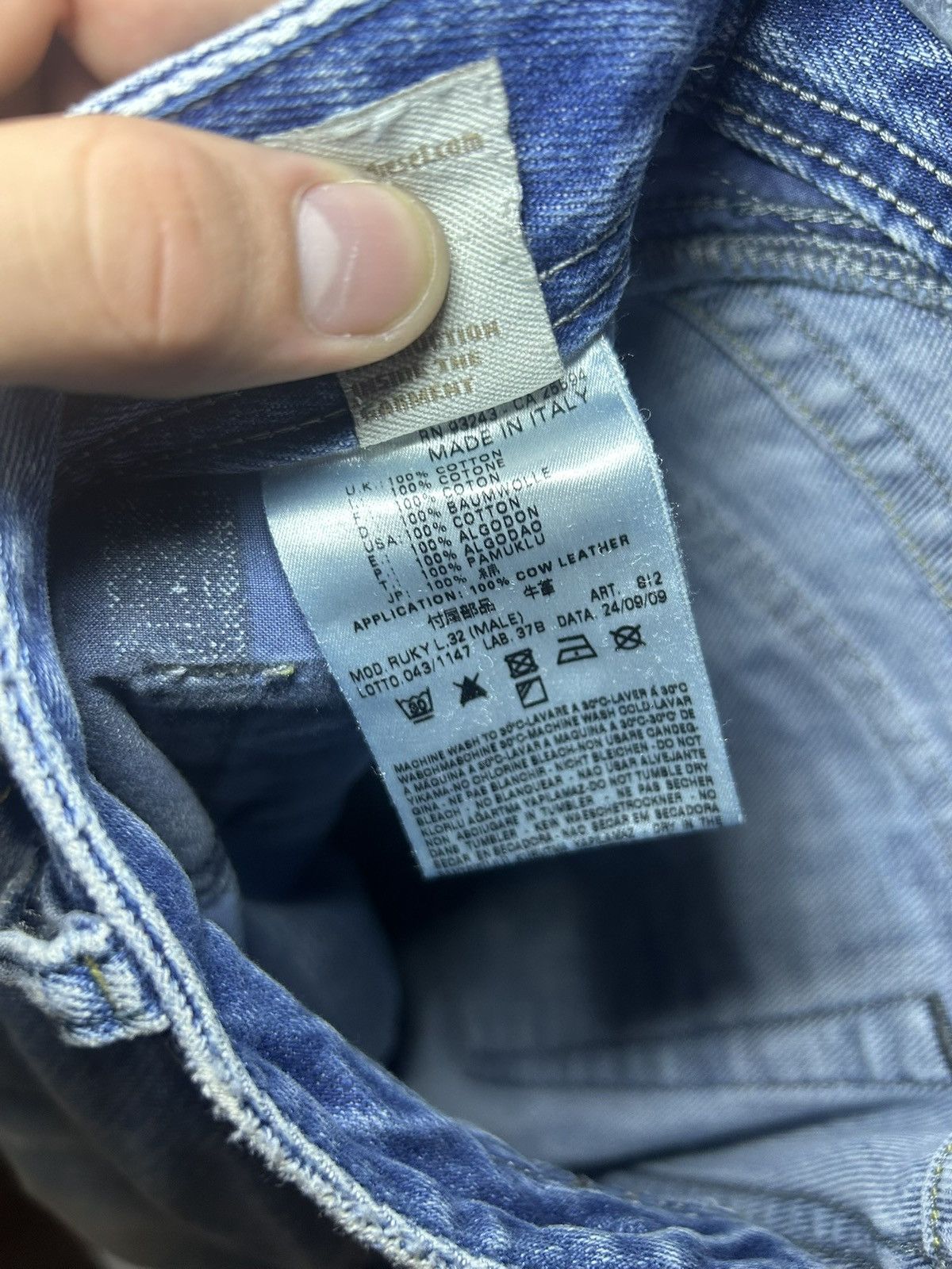 Diesel Vintage Diesel made in Italy “Ruky” distressed flared jeans Size US 32 / EU 48 - 8 Thumbnail